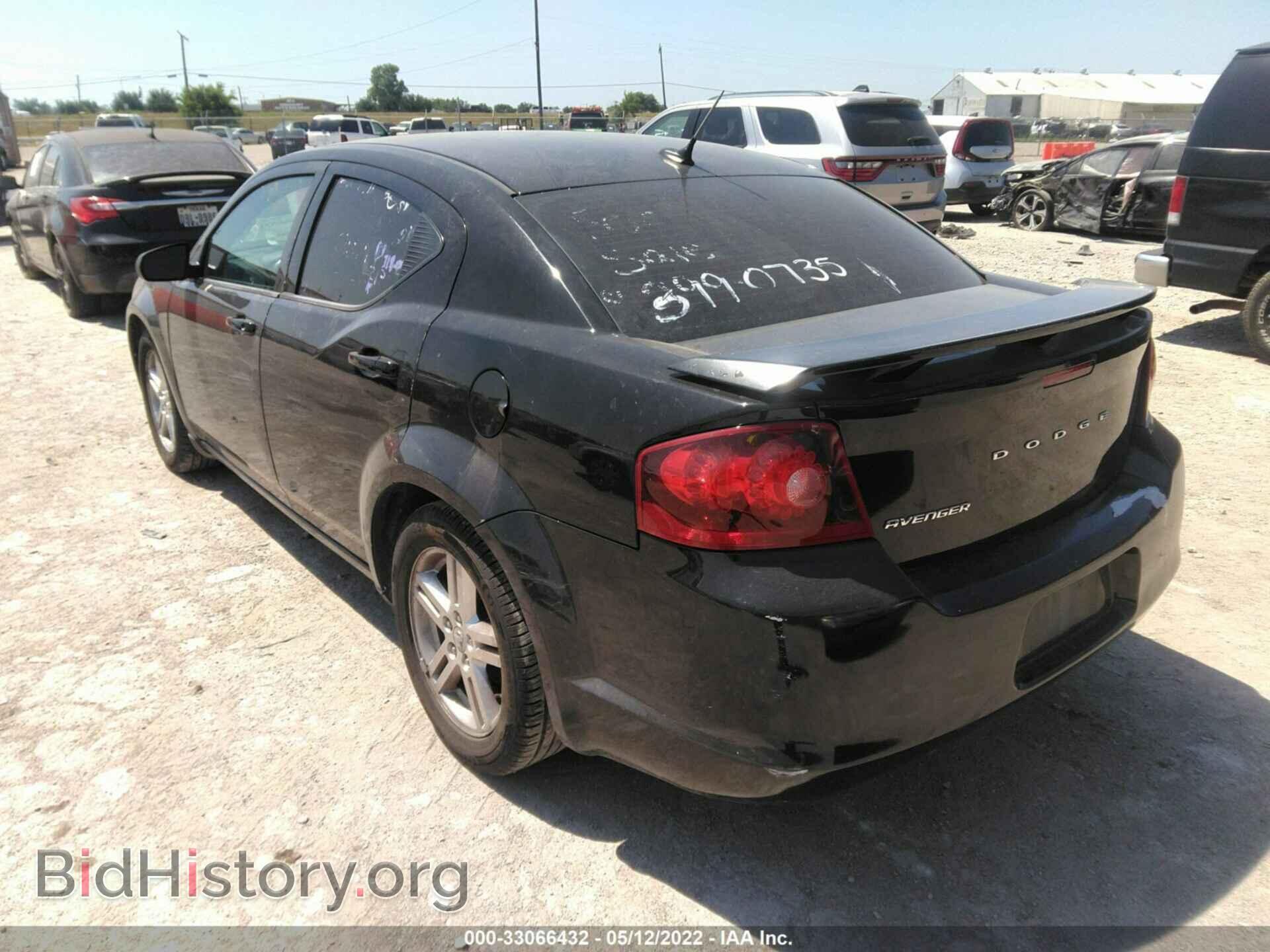 2011 DODGE AVENGER - VIN: 1B3BD4FBXBN546521 - Фото 3