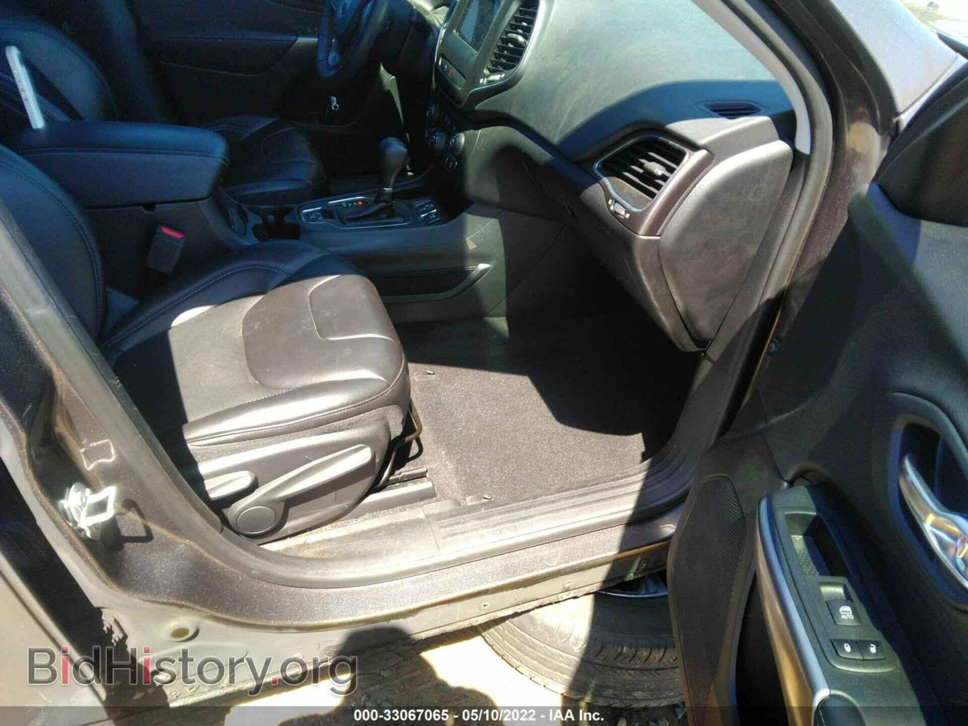 2019 JEEP CHEROKEE - VIN: 1C4PJLLB0KD482751 - Фото 5