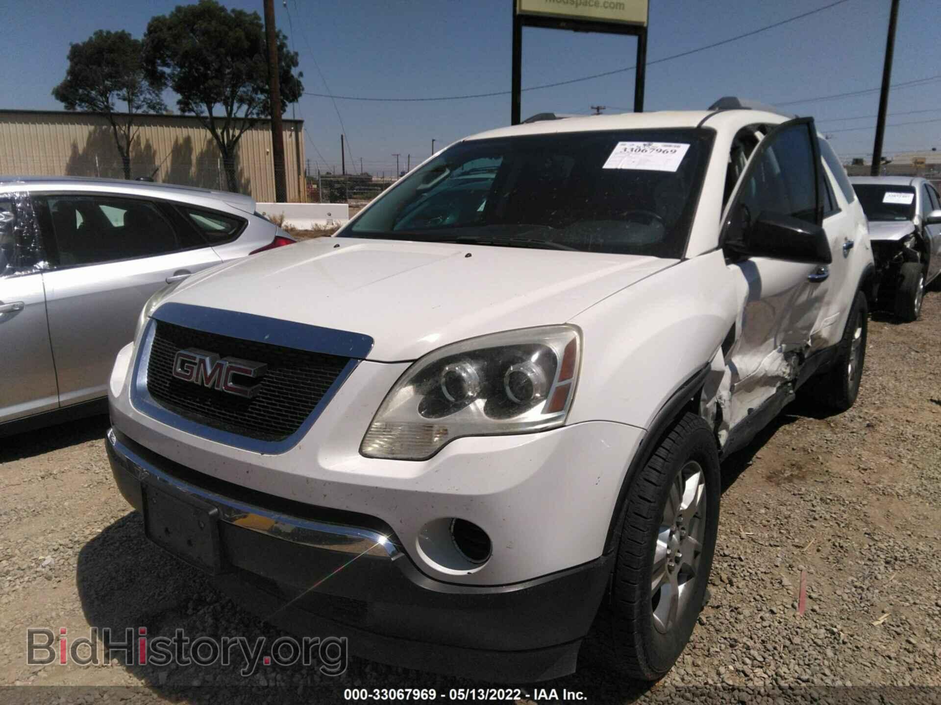 2011 GMC ACADIA - VIN: 1GKKRNED9BJ173430 - Фото 2