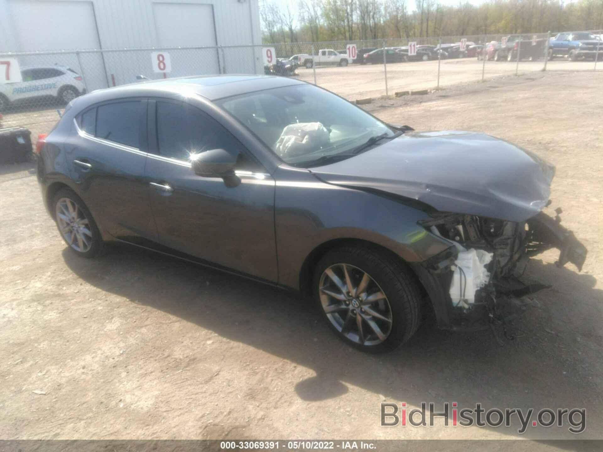 Photo 3MZBN1L31JM268993 - MAZDA MAZDA3 5-DOOR 2018