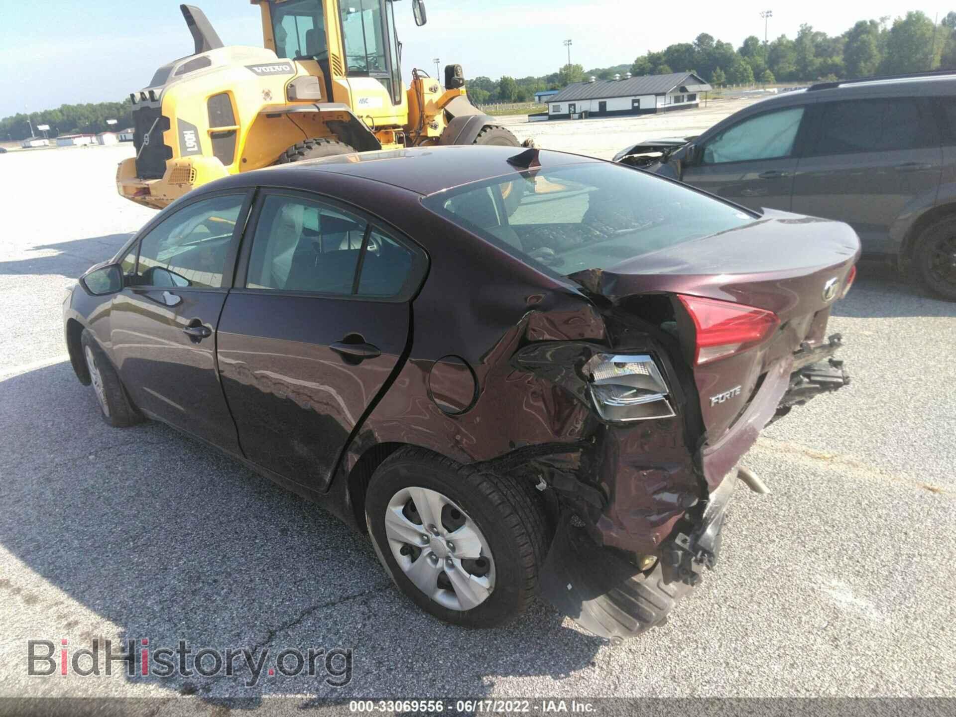 2017 KIA FORTE - VIN: 3KPFK4A7XHE094401 - Фото 3