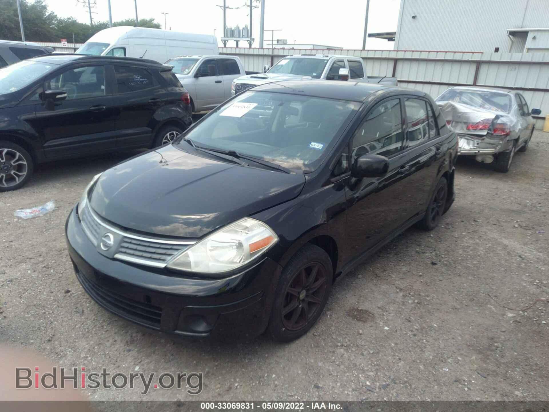 2009 NISSAN VERSA - VIN: 3N1BC11E09L448581 - Фото 2