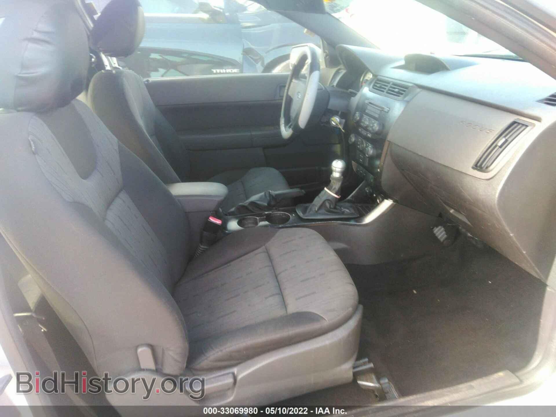 2009 FORD FOCUS - VIN: 1FAHP32N29W177660 - Фото 5