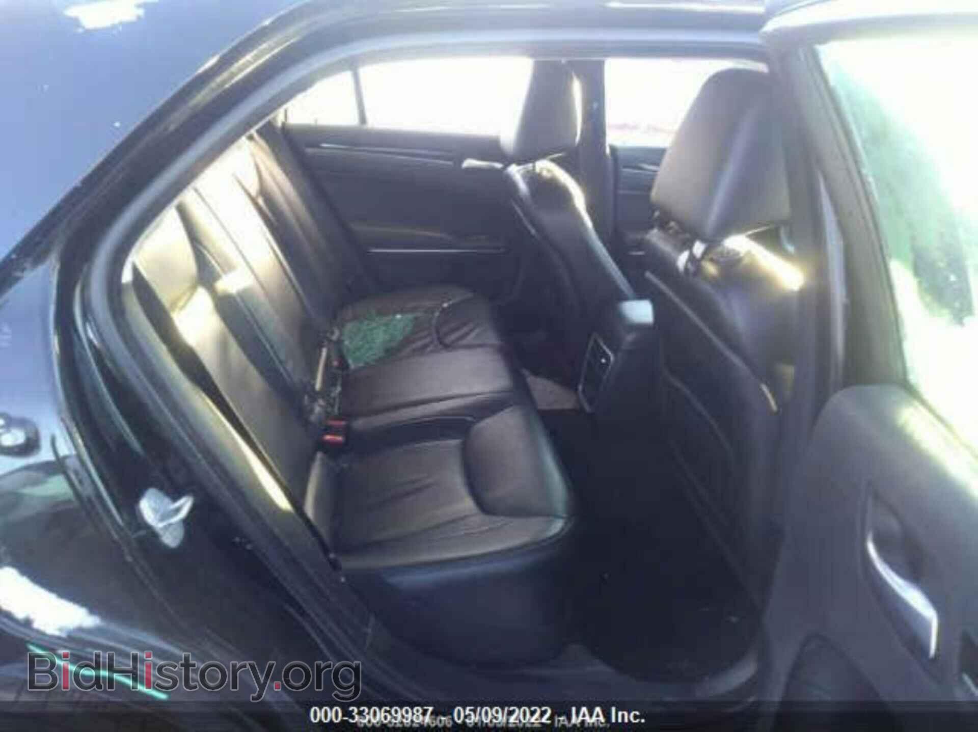 2015 CHRYSLER 300 - VIN: 2C3CCAAG1FH769363 - Фото 8