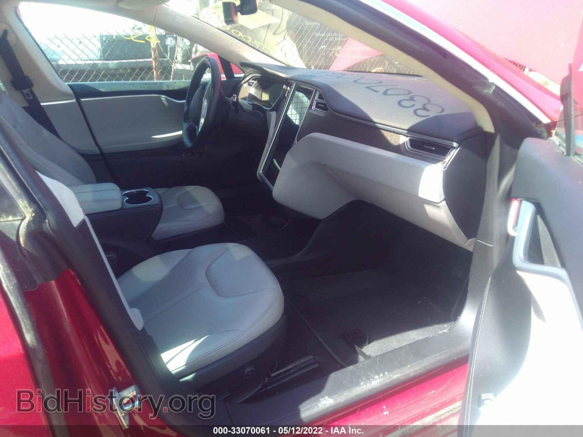 2014 TESLA MODEL S - VIN: 5YJSA1H11EFP42165 - Фото 5