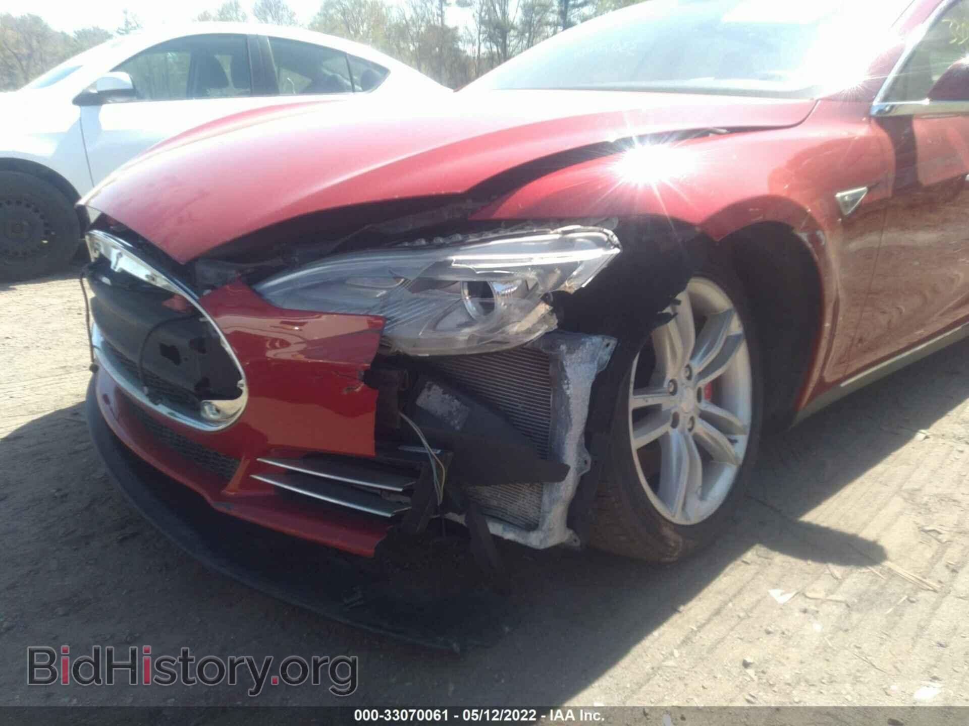 2014 TESLA MODEL S - VIN: 5YJSA1H11EFP42165 - Фото 6