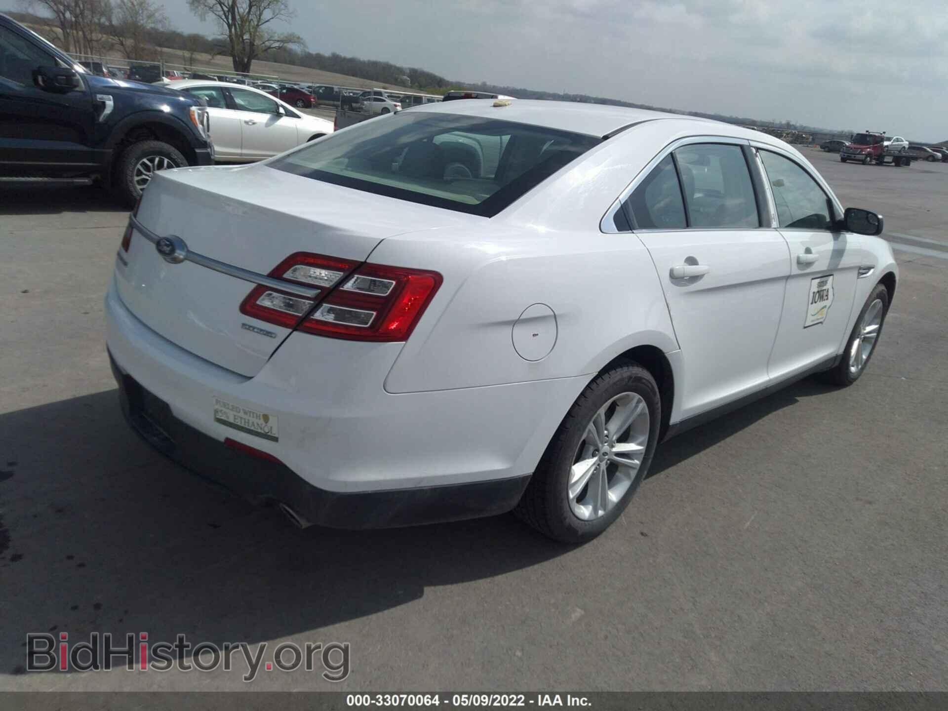 2017 FORD TAURUS - VIN: 1FAHP2D81HG111465 - Фото 4