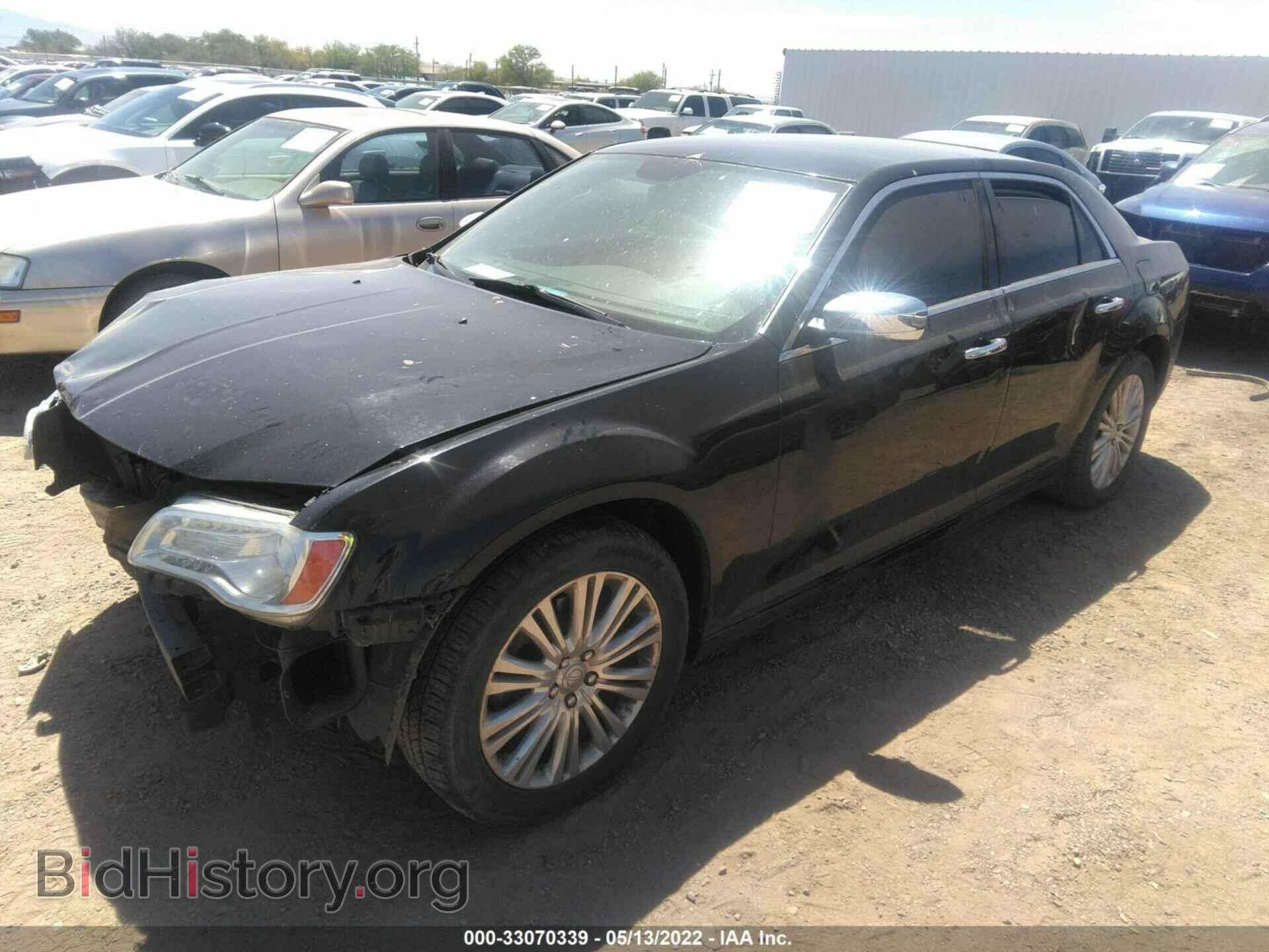 2013 CHRYSLER 300 - VIN: 2C3CCAKG5DH683078 - Photo 2