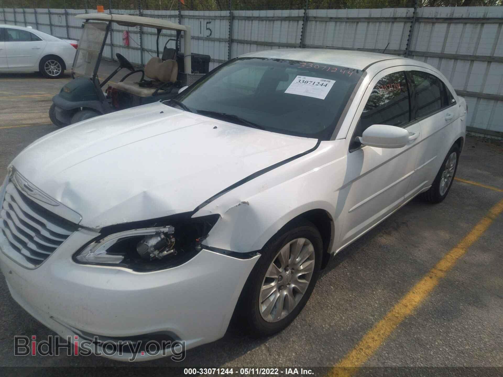 2012 CHRYSLER 200 - VIN: 1C3CCBAB4CN171782 - Photo 2