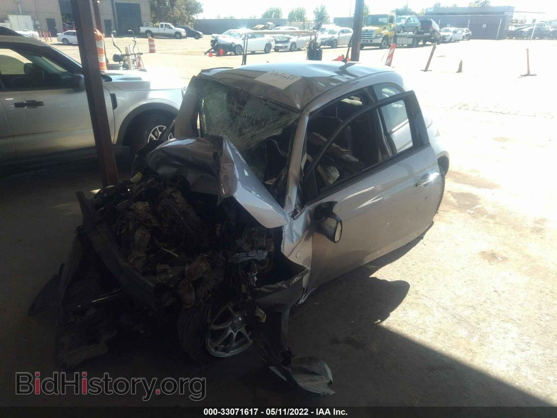 2015 FIAT 500 - VIN: 3C3CFFAR4FT653250 - Фото 2