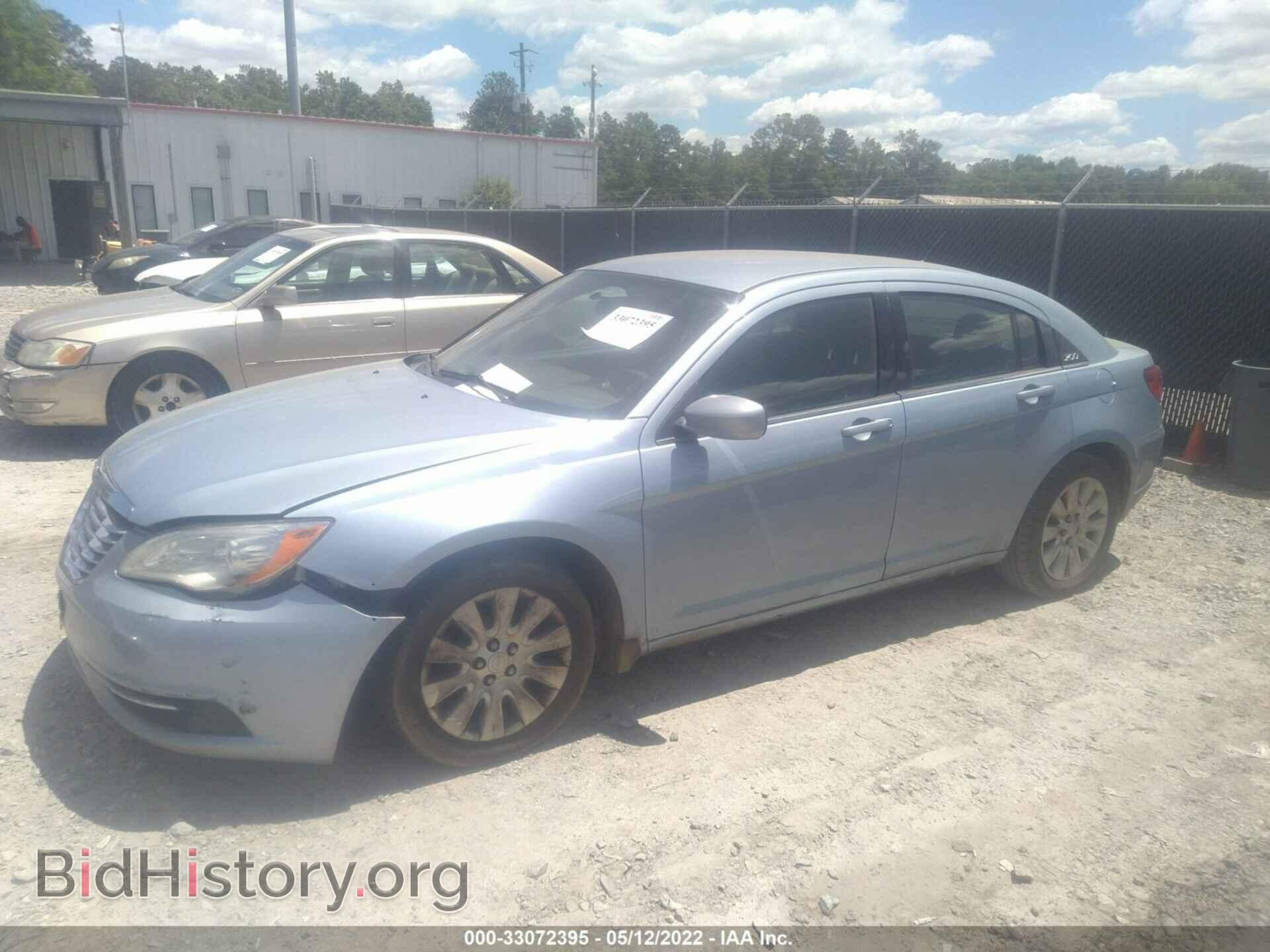 2014 CHRYSLER 200 - VIN: 1C3CCBAB6EN210827 - Фото 2