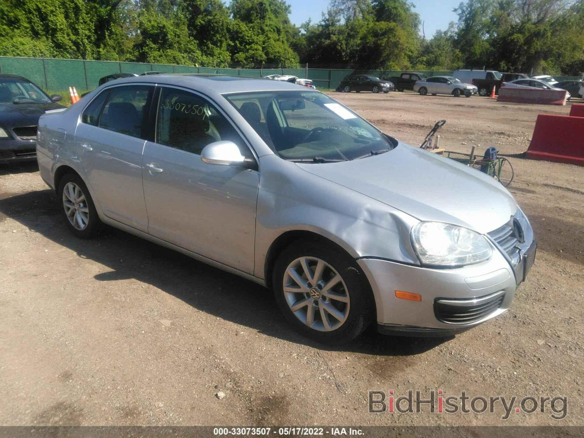 Photo 3VWRZ7AJ6AM025042 - VOLKSWAGEN JETTA SEDAN 2010