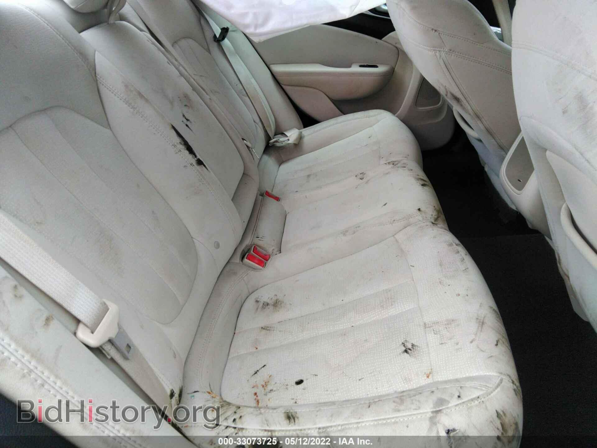 2015 CHRYSLER 200 - VIN: 1C3CCCAB4FN547813 - Фото 8