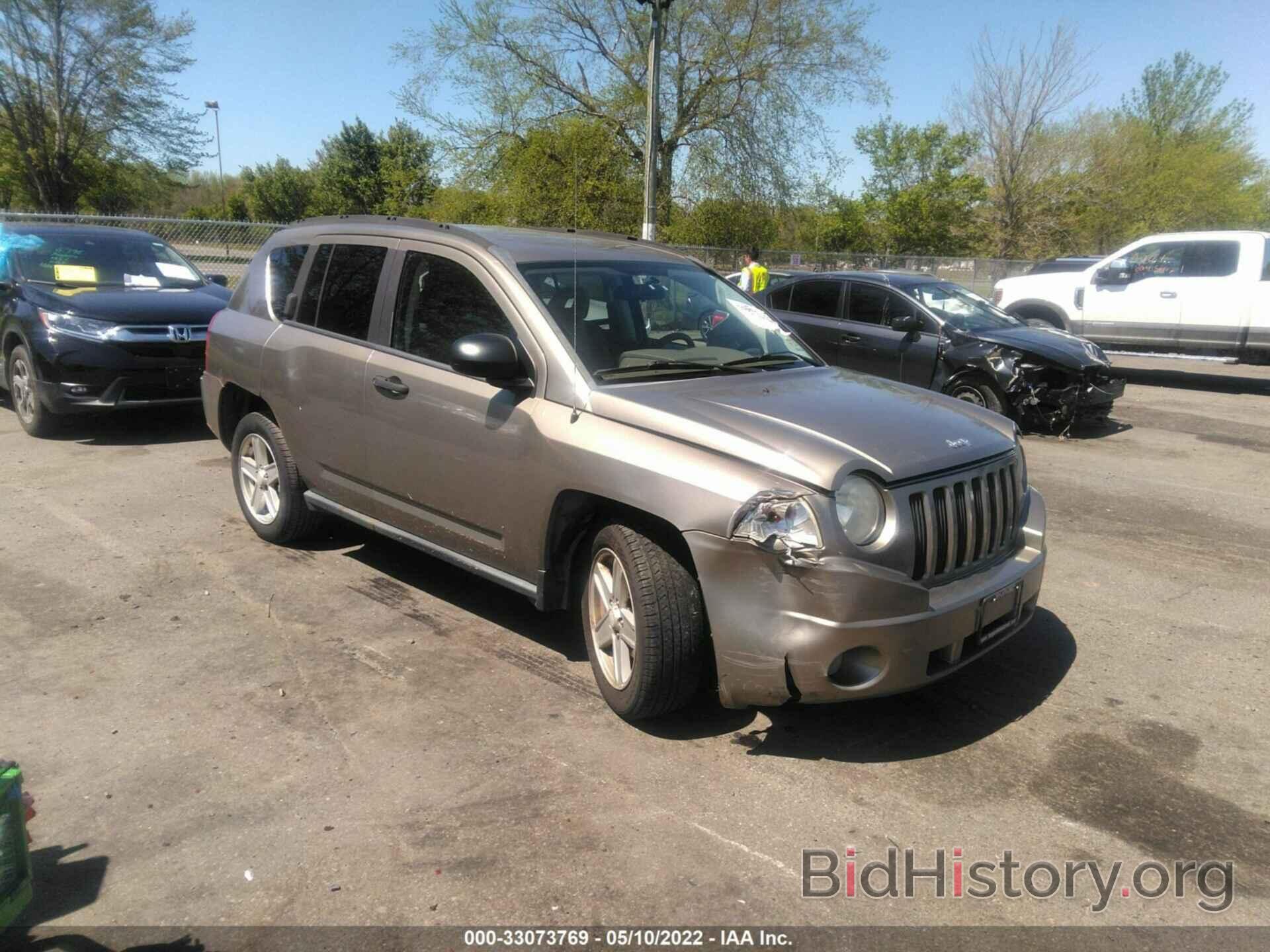 Photo 1J8FF47W27D352101 - JEEP COMPASS 2007