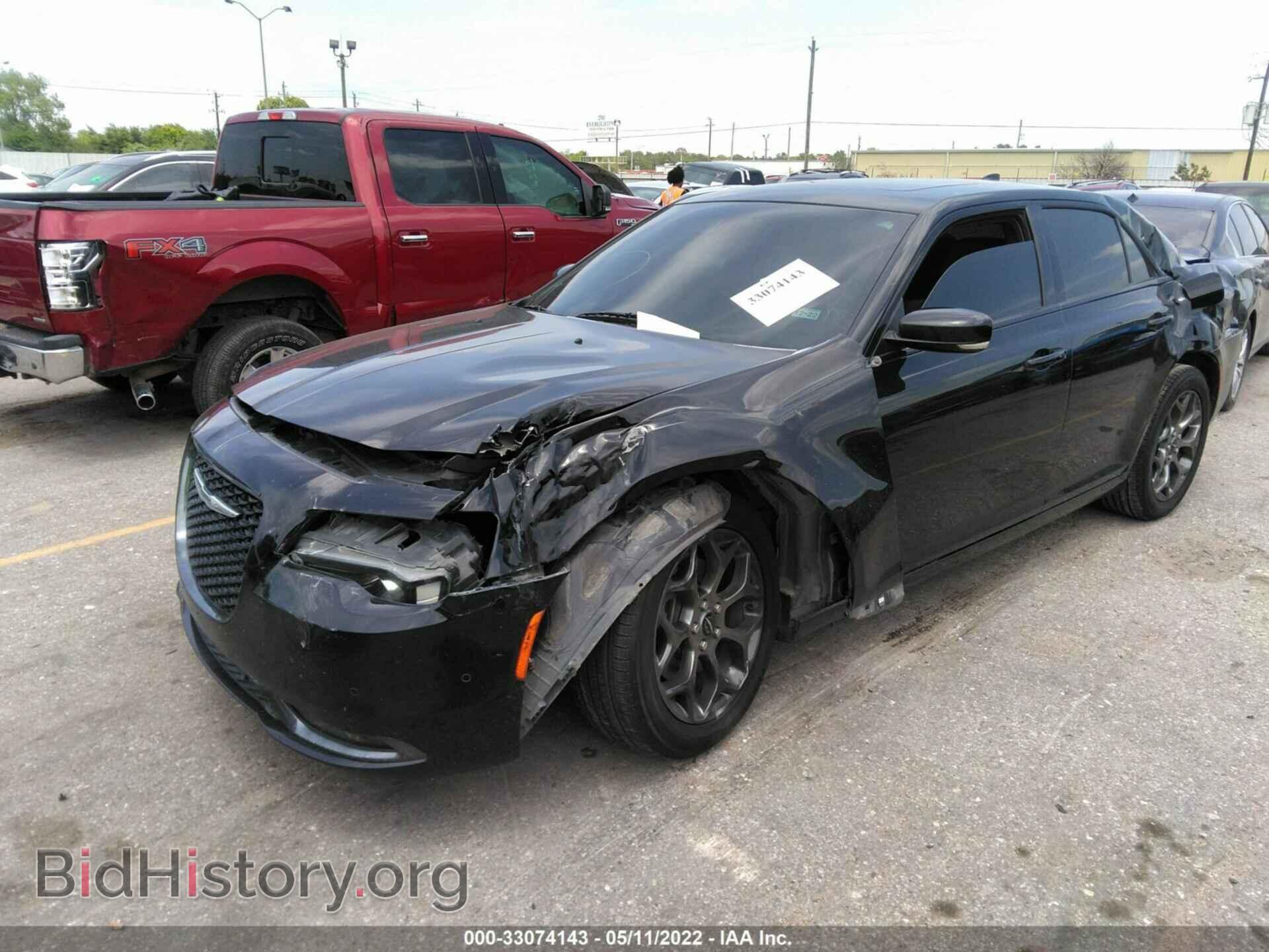 2017 CHRYSLER 300 - VIN: 2C3CCAGG0HH606830 - Photo 2
