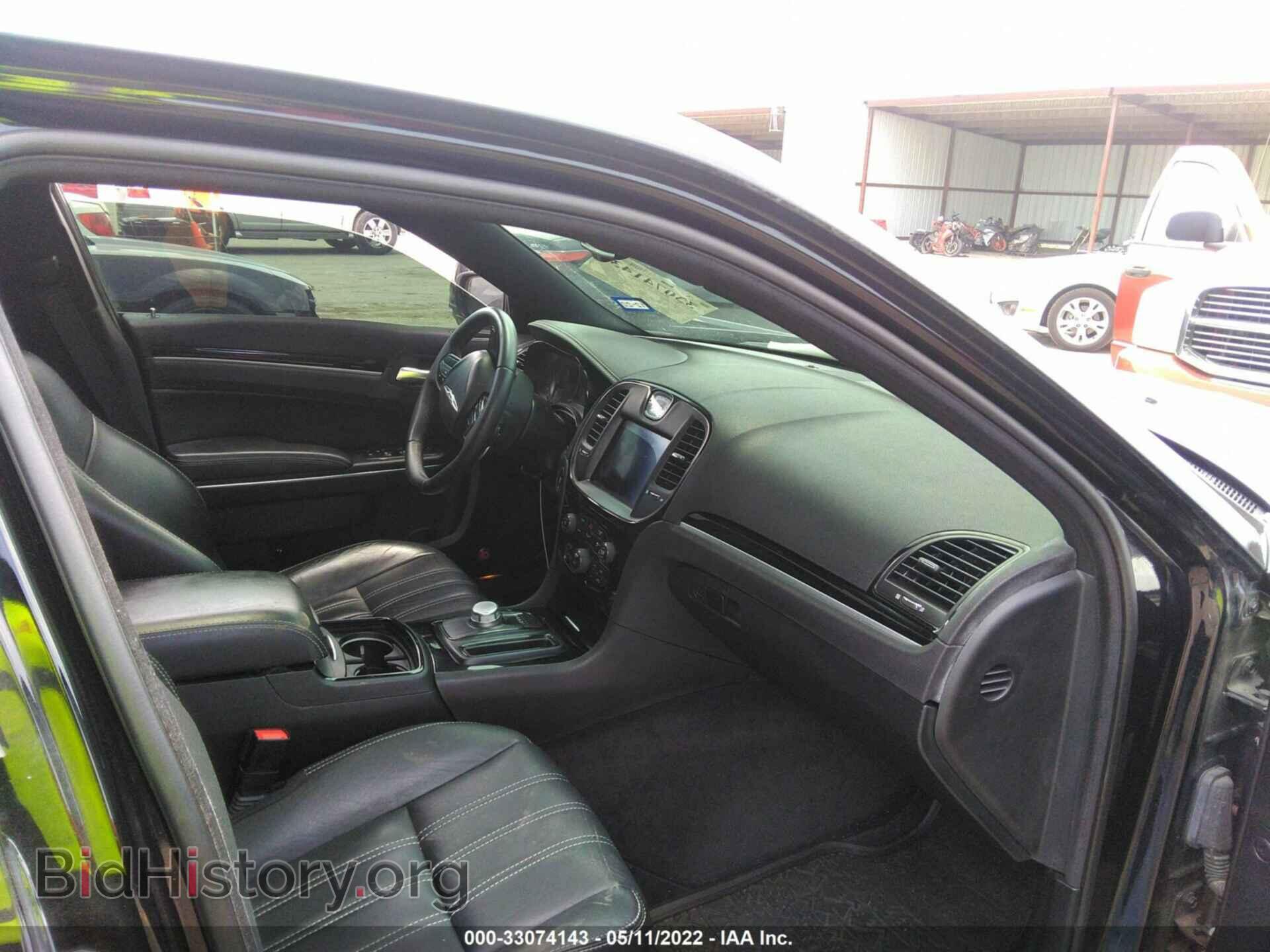 2017 CHRYSLER 300 - VIN: 2C3CCAGG0HH606830 - Photo 5