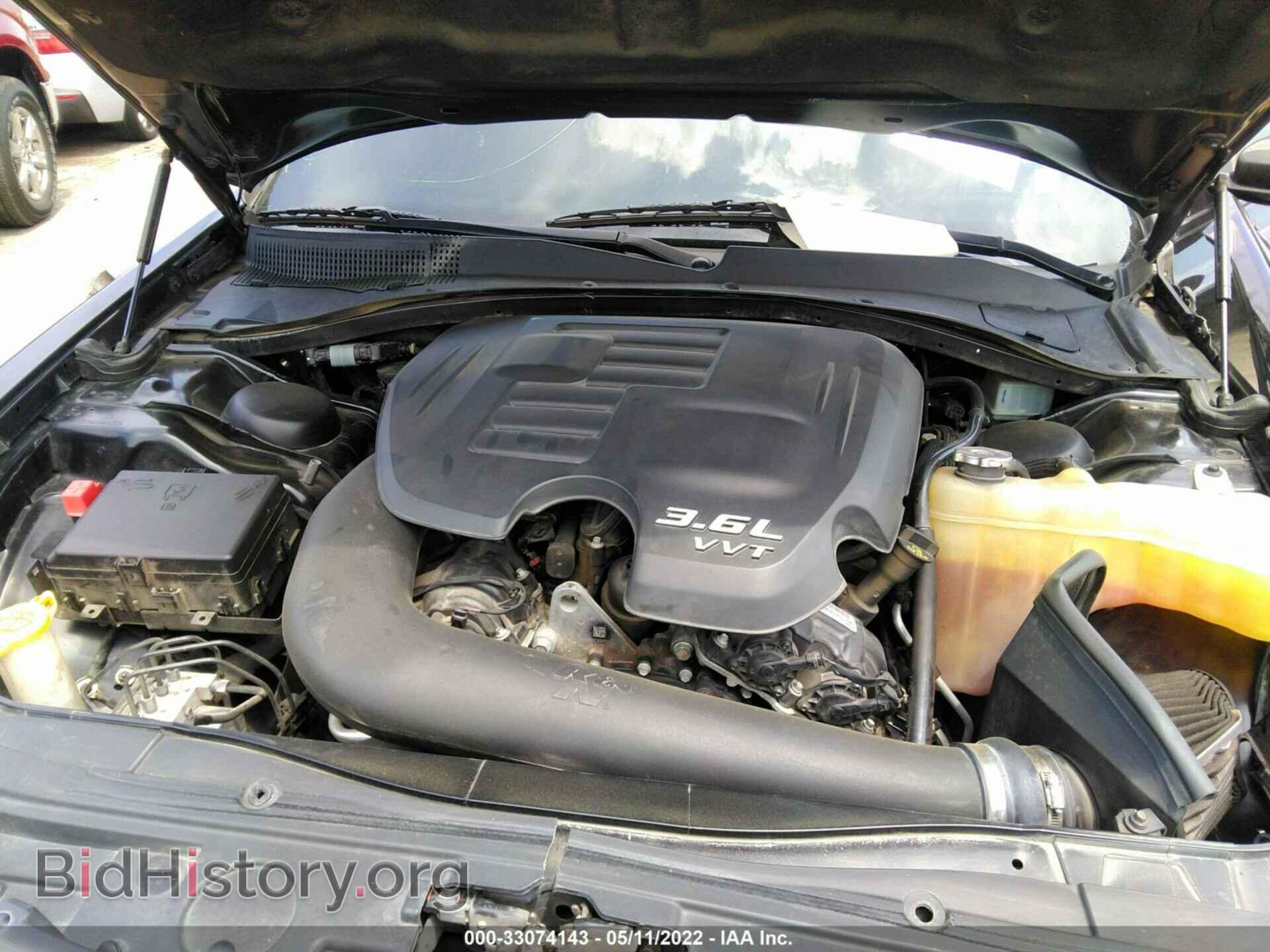 2017 CHRYSLER 300 - VIN: 2C3CCAGG0HH606830 - Photo 10