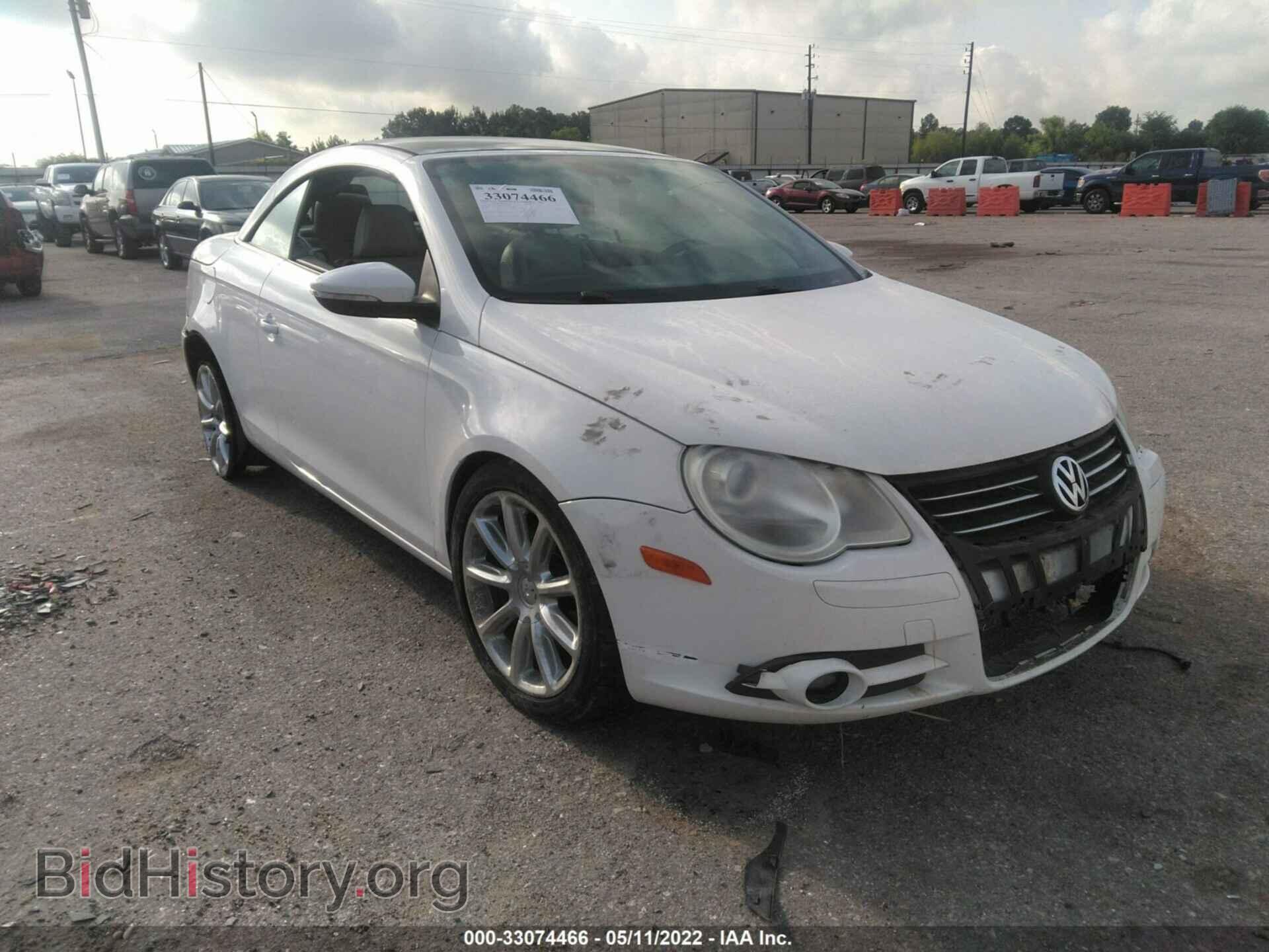 Photo WVWFW7AH3BV003180 - VOLKSWAGEN EOS 2011