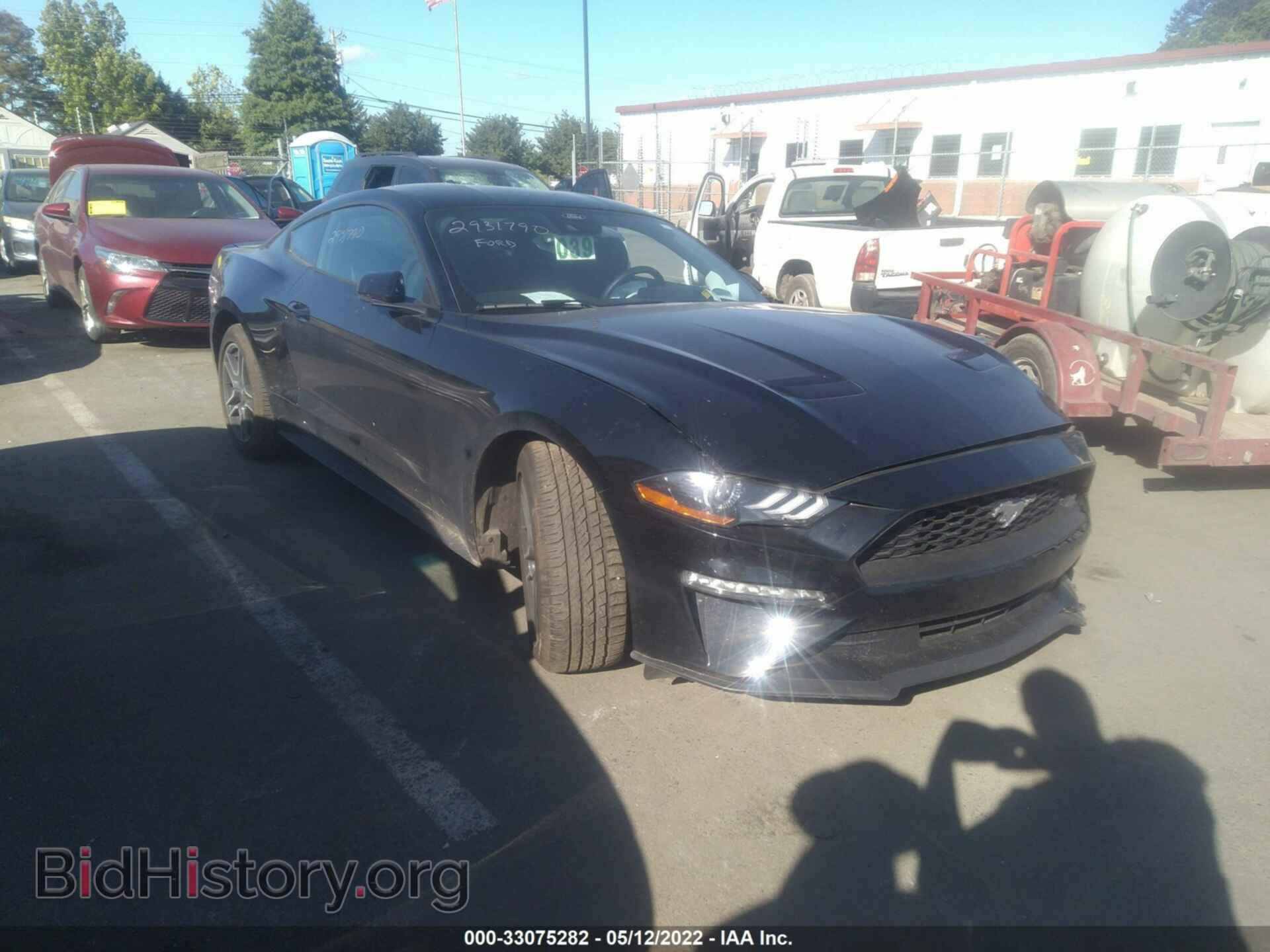 Photo 1FA6P8TH3M5156084 - FORD MUSTANG 2021