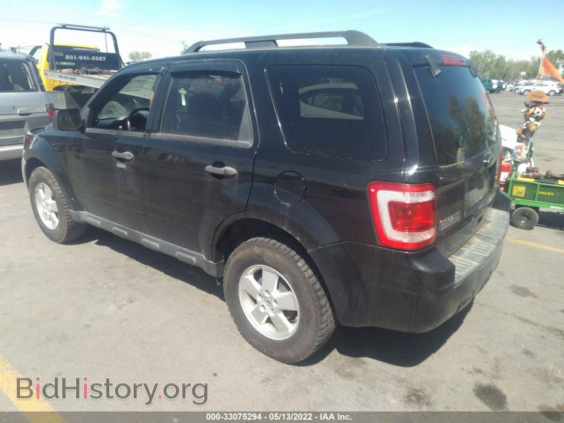 2010 FORD ESCAPE - VIN: 1FMCU9D77AKC22677 - Фото 3