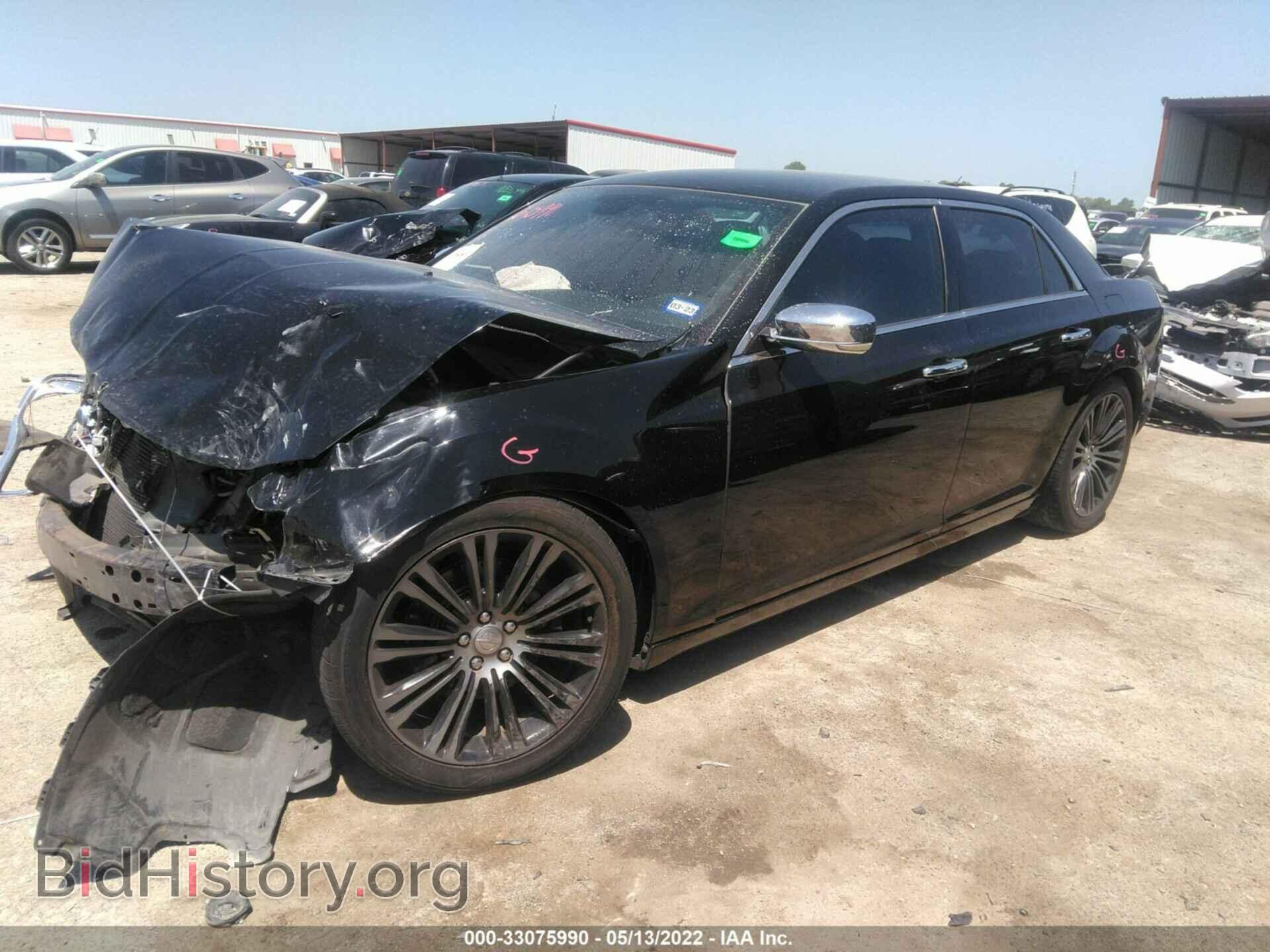 2011 CHRYSLER 300 - VIN: 2C3CA6CT2BH598503 - Фото 2