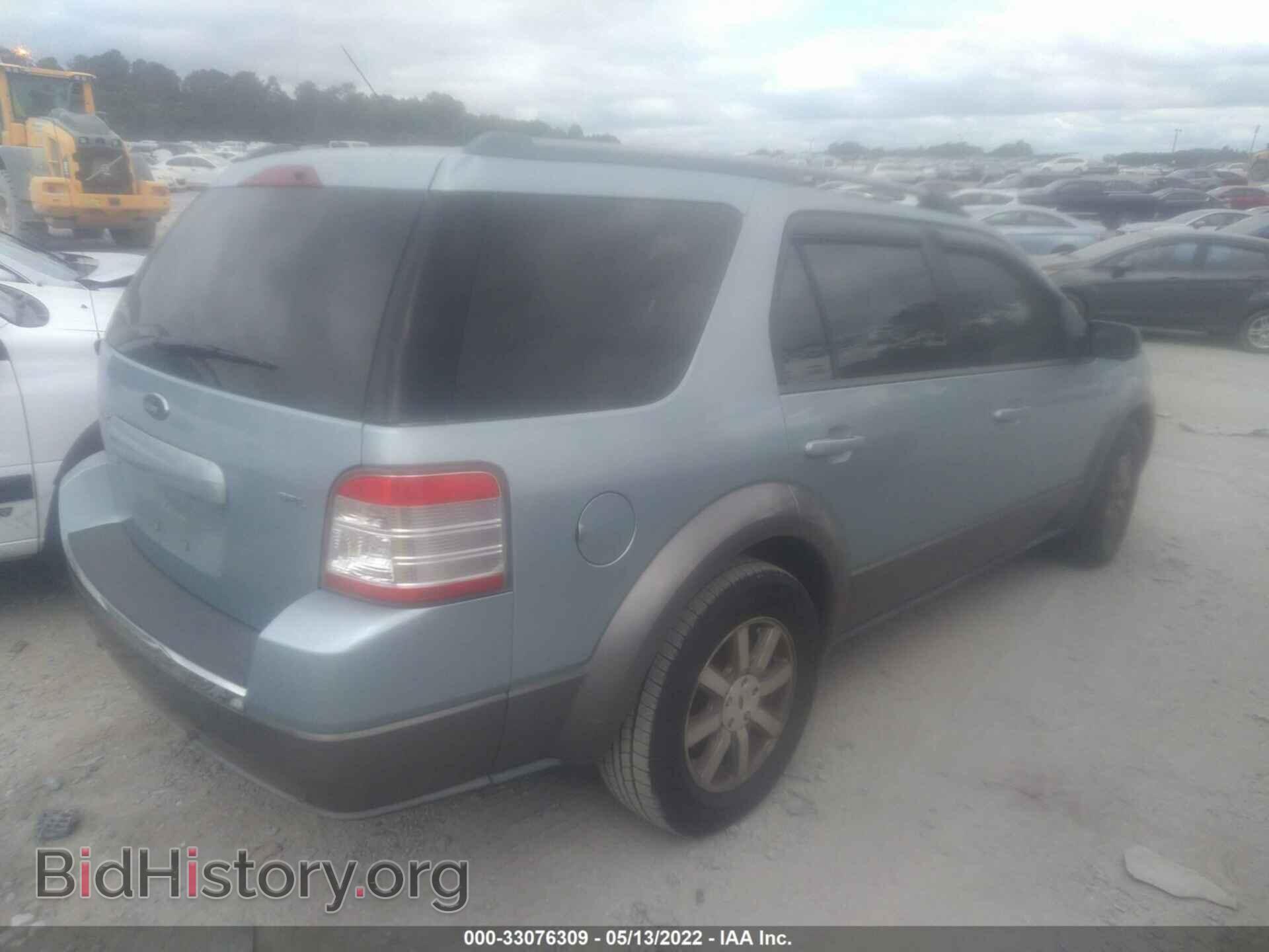 2009 FORD TAURUS X - VIN: 1FMDK02W89GA03564 - Фото 4
