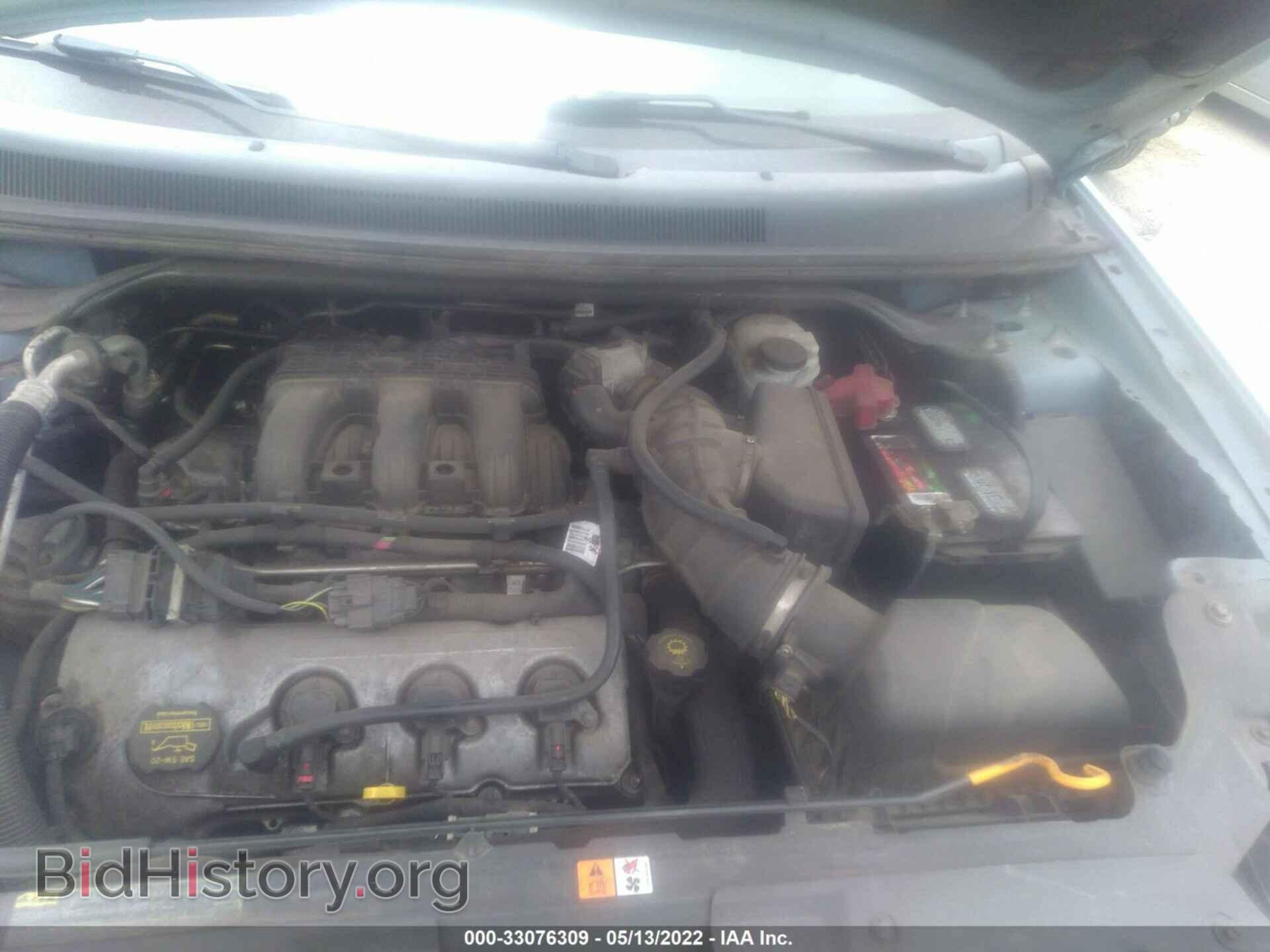 2009 FORD TAURUS X - VIN: 1FMDK02W89GA03564 - Фото 10