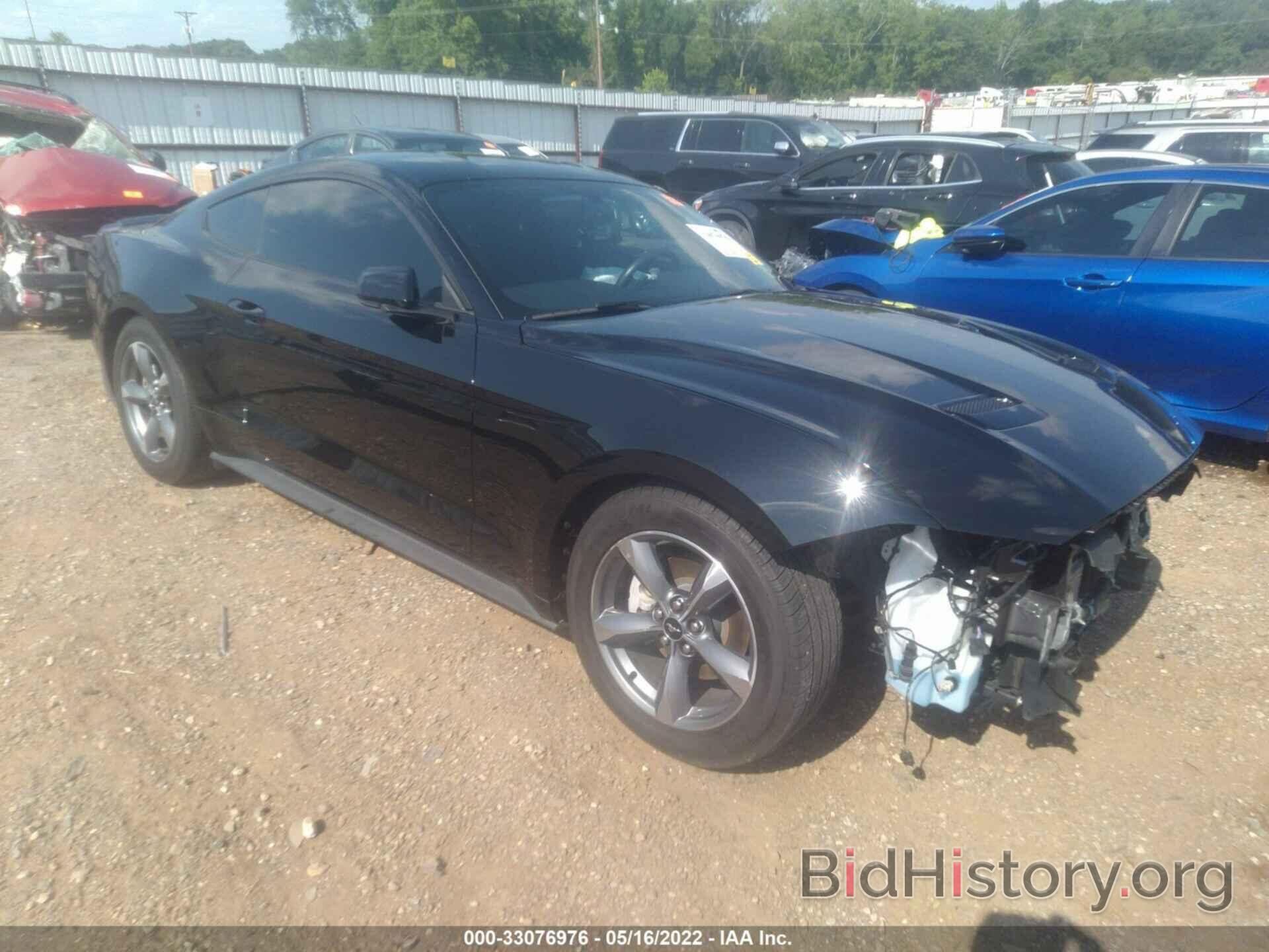 Photo 1FA6P8TH2L5185400 - FORD MUSTANG 2020