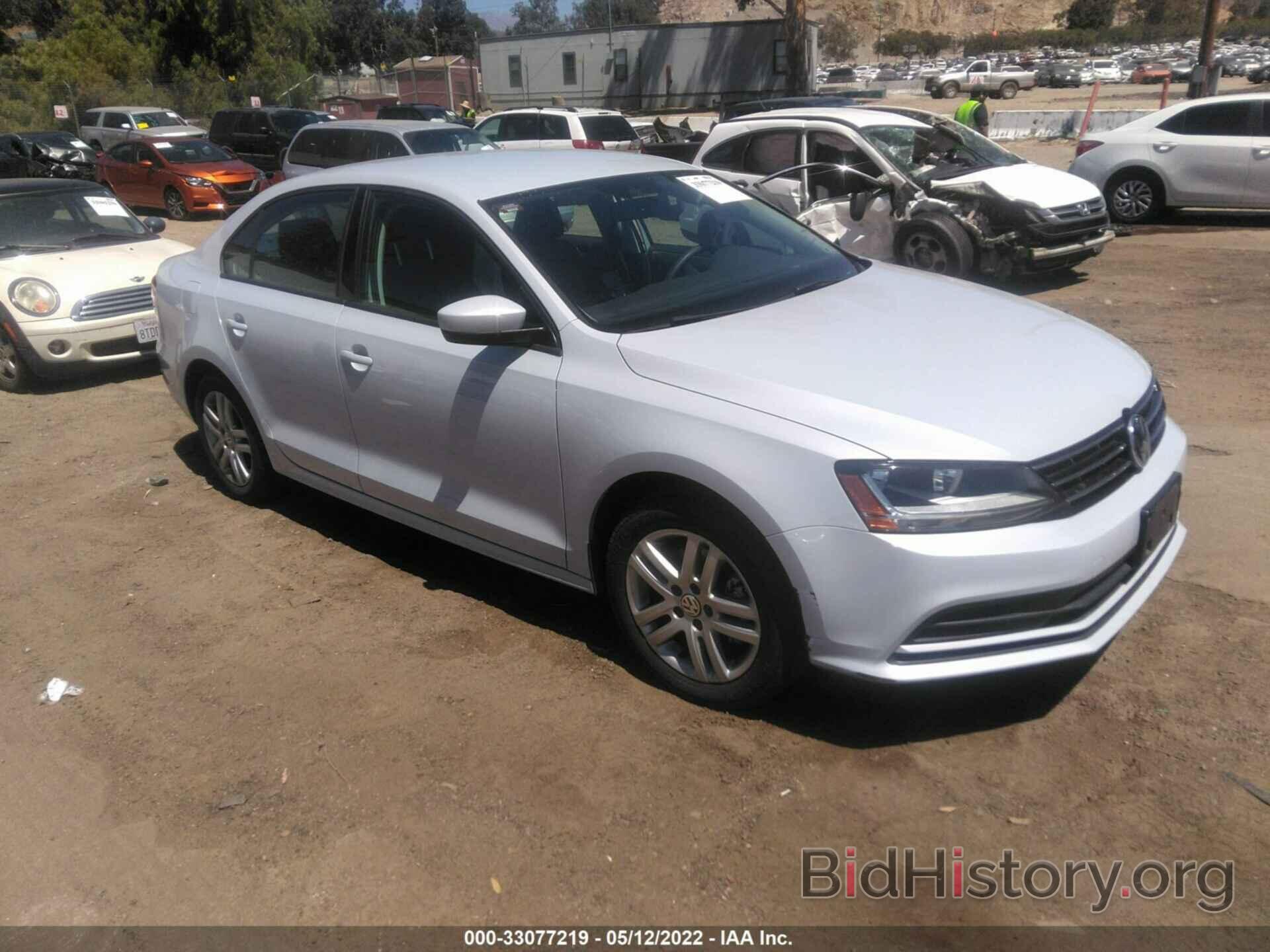 Photo 3VW2B7AJ0JM245704 - VOLKSWAGEN JETTA 2018