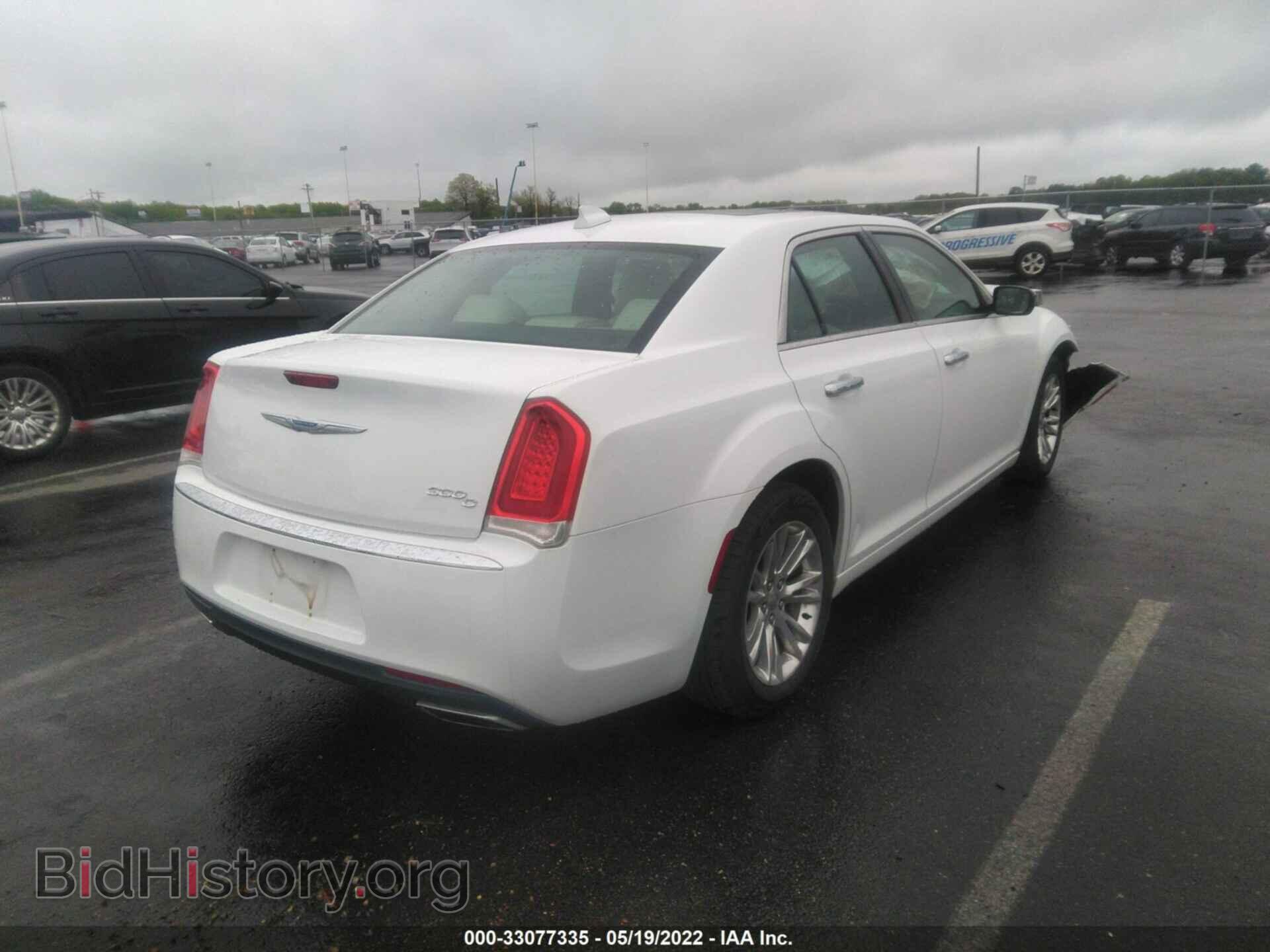 2017 CHRYSLER 300 - VIN: 2C3CCAEGXHH616204 - Фото 4
