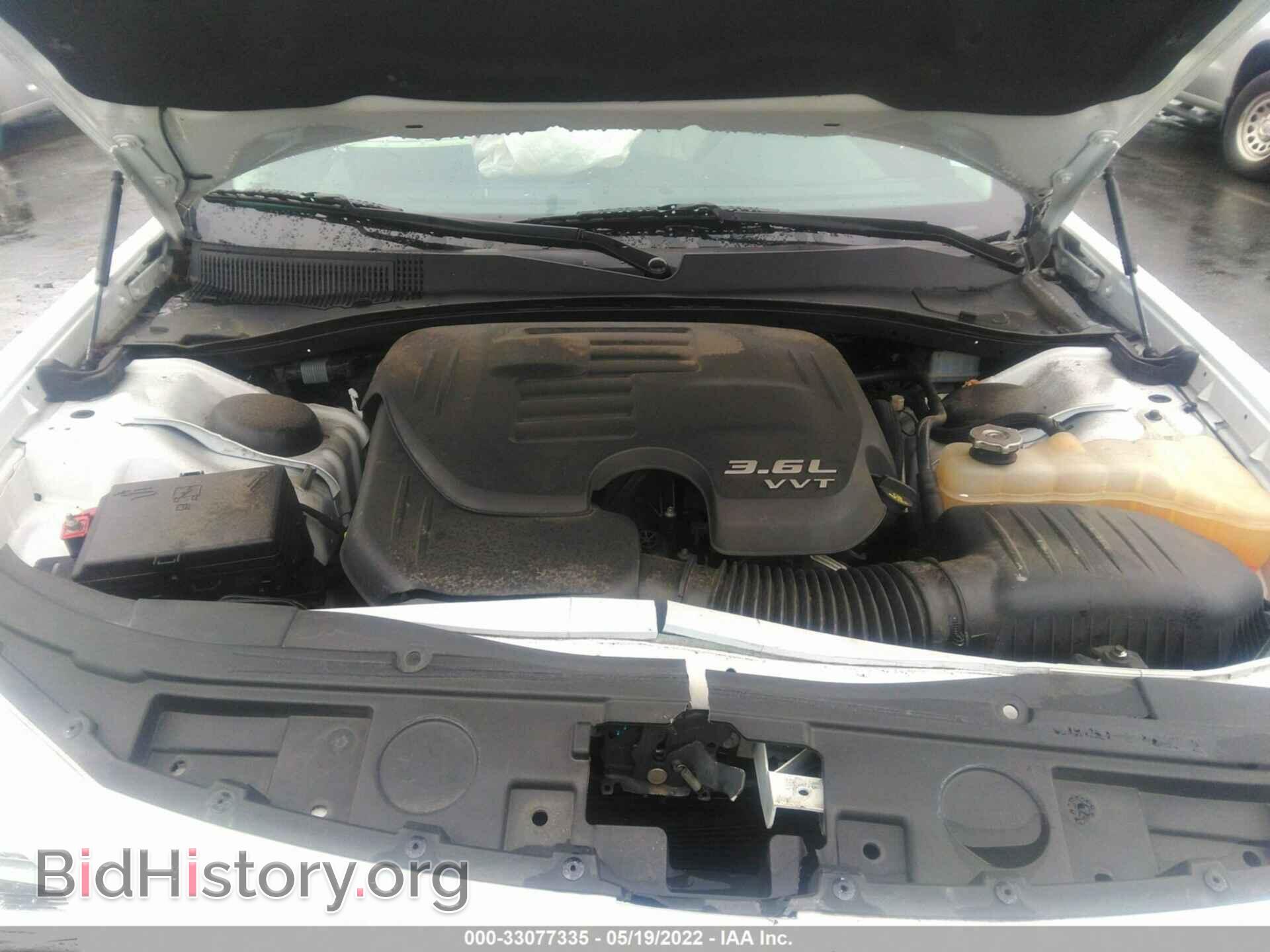 2017 CHRYSLER 300 - VIN: 2C3CCAEGXHH616204 - Фото 10