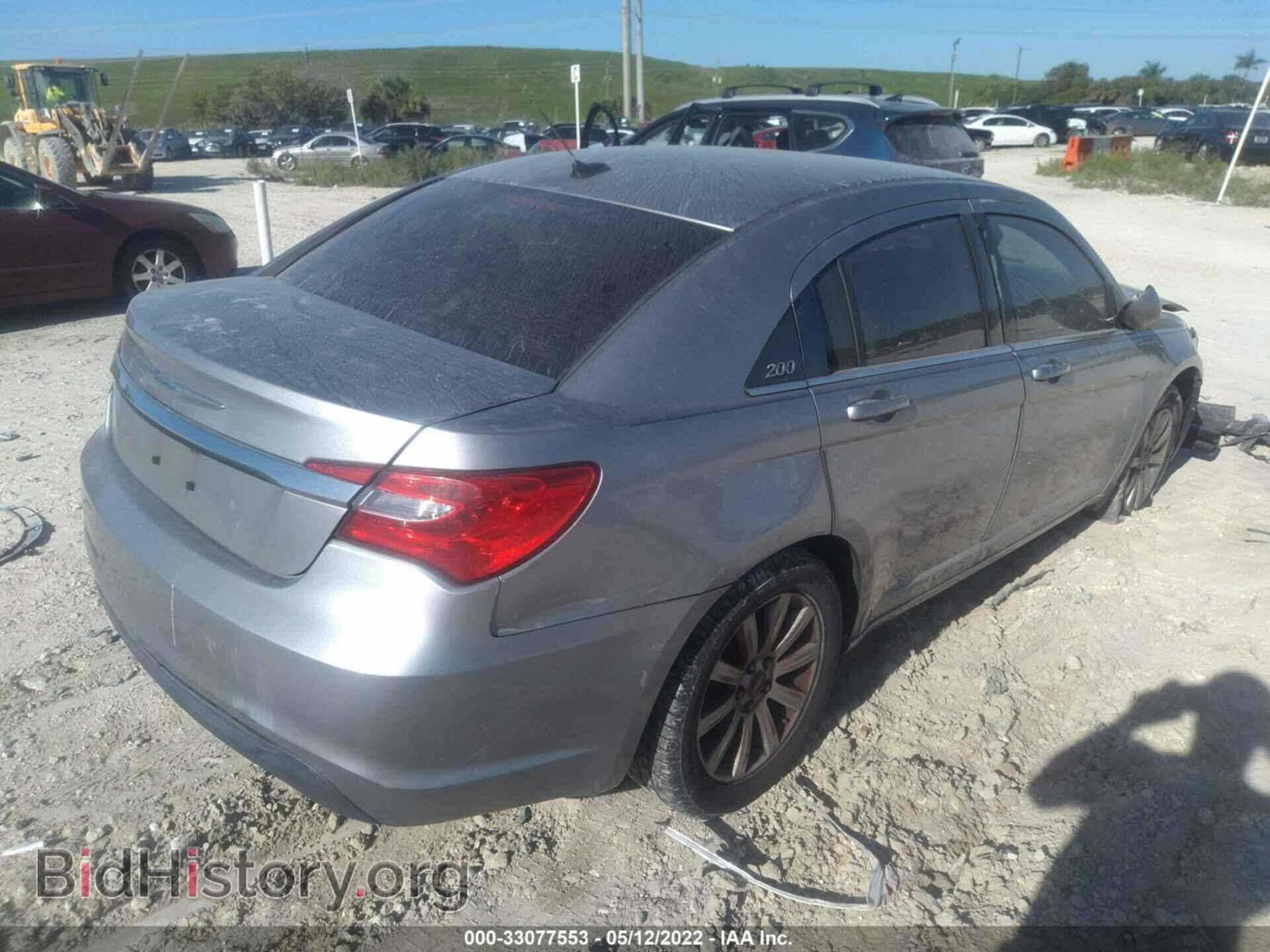 2013 CHRYSLER 200 - VIN: 1C3CCBBB4DN629868 - Photo 4