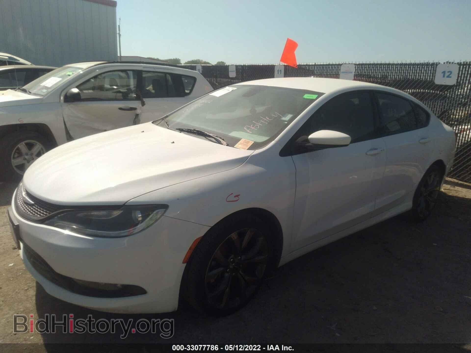 2015 CHRYSLER 200 - VIN: 1C3CCCBGXFN551696 - Фото 2