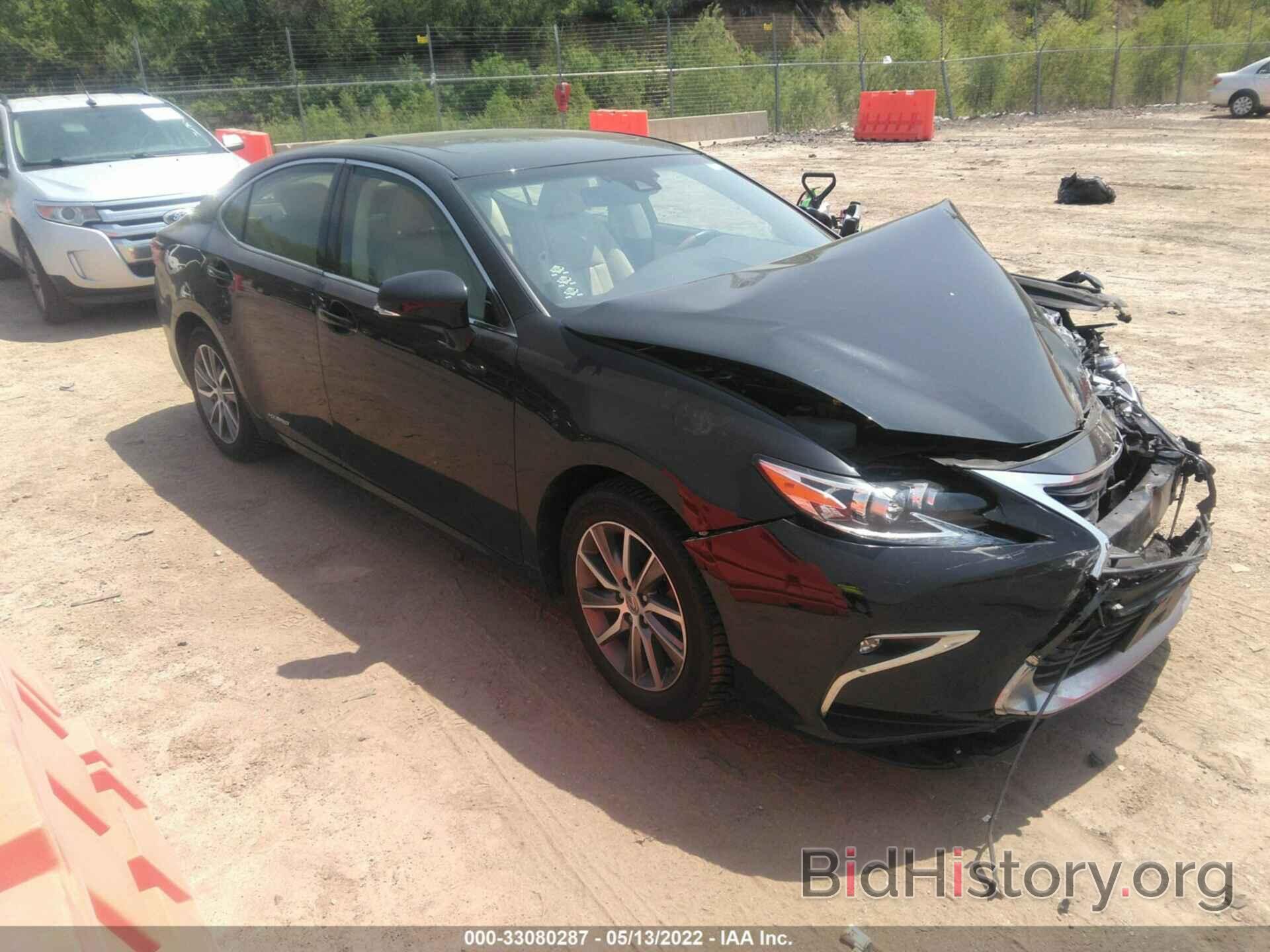 Photo JTHBW1GG0G2116215 - LEXUS ES 300H 2016