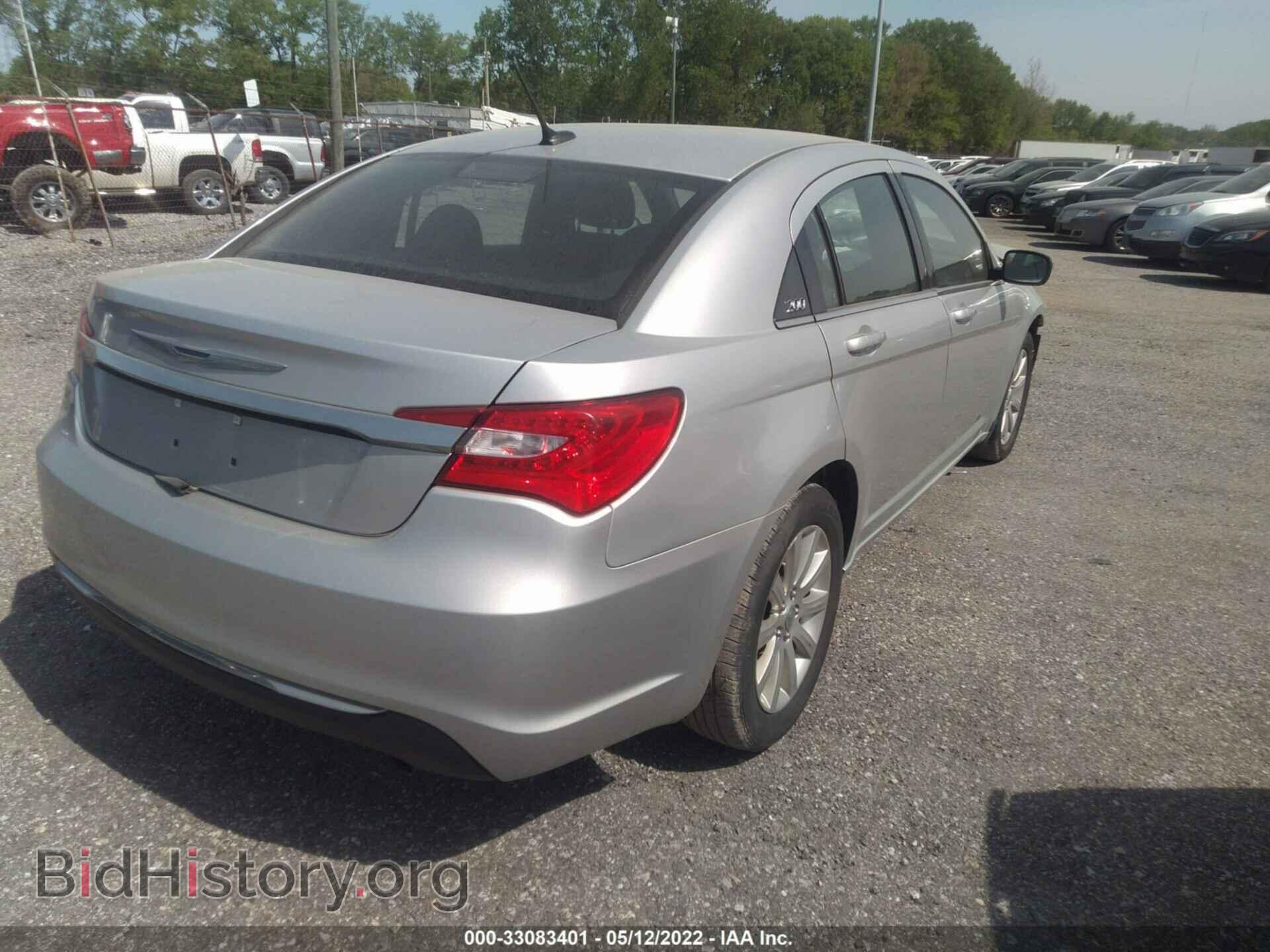 2012 CHRYSLER 200 - VIN: 1C3CCBBB4CN106025 - Фото 4