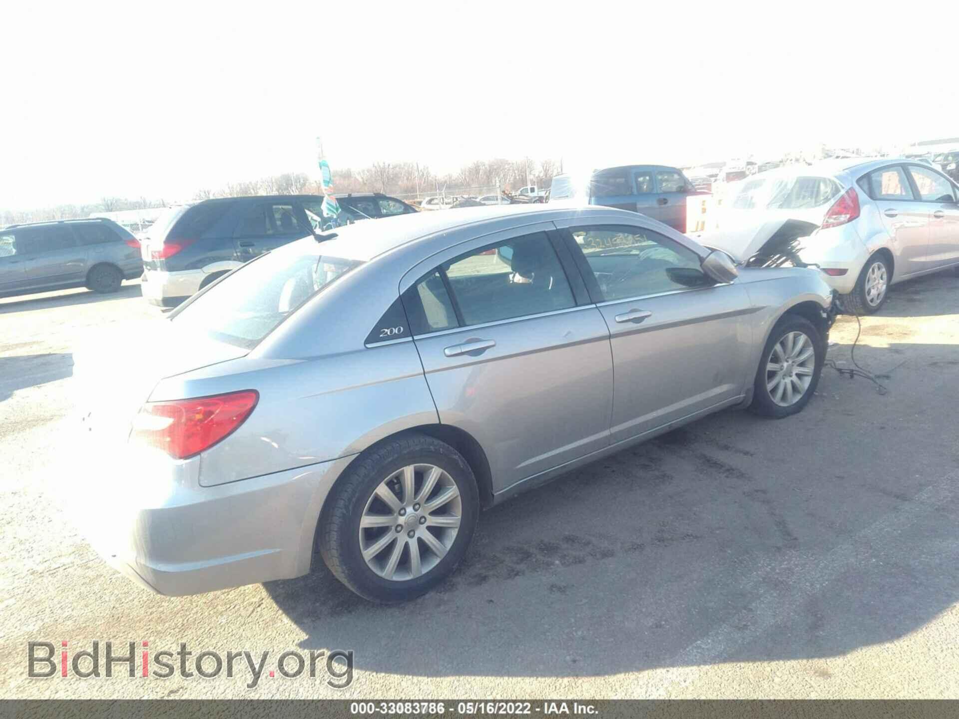 2013 CHRYSLER 200 - VIN: 1C3CCBBBXDN596164 - Фото 4