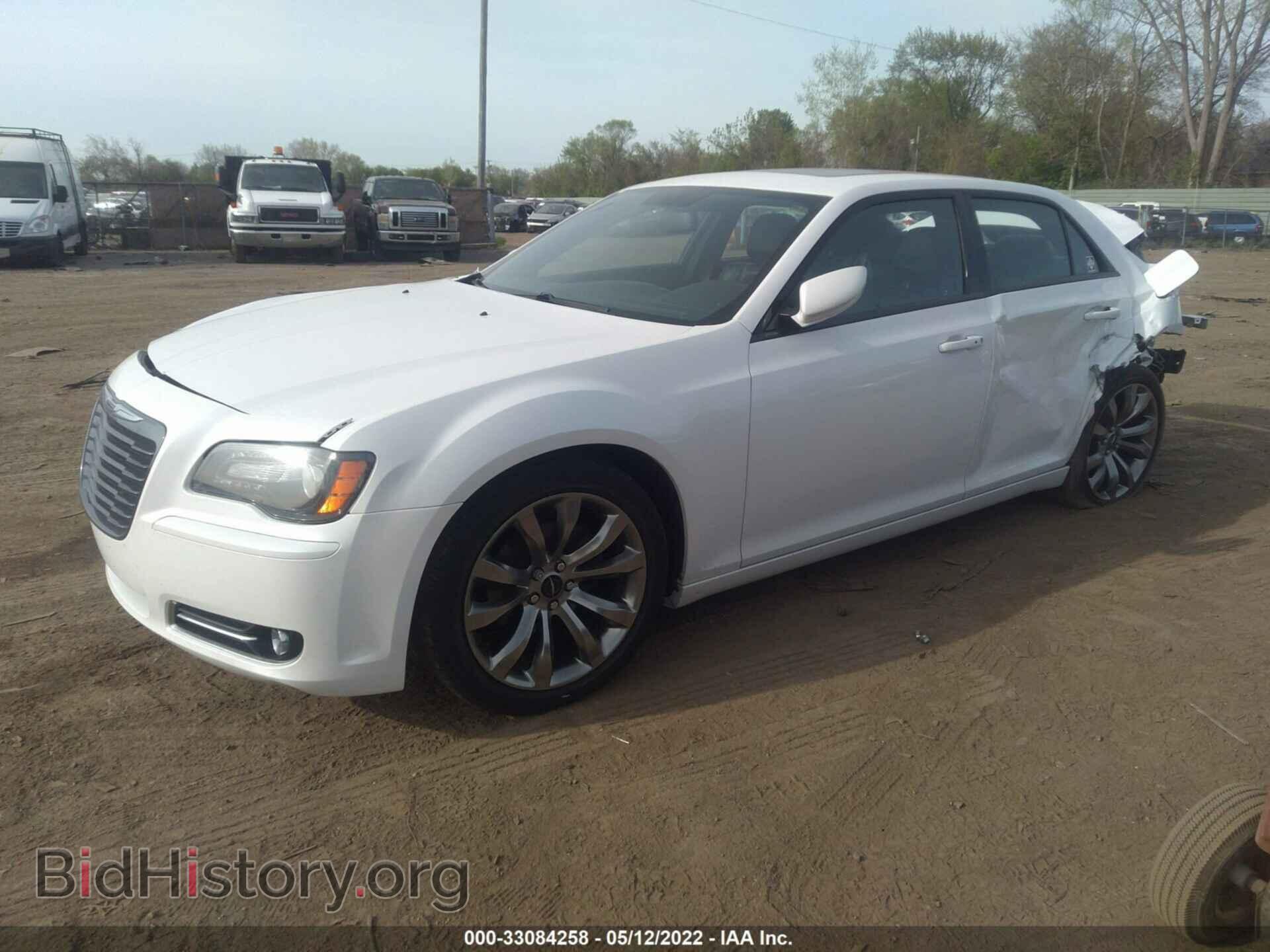 2014 CHRYSLER 300 - VIN: 2C3CCABG8EH280276 - Фото 2