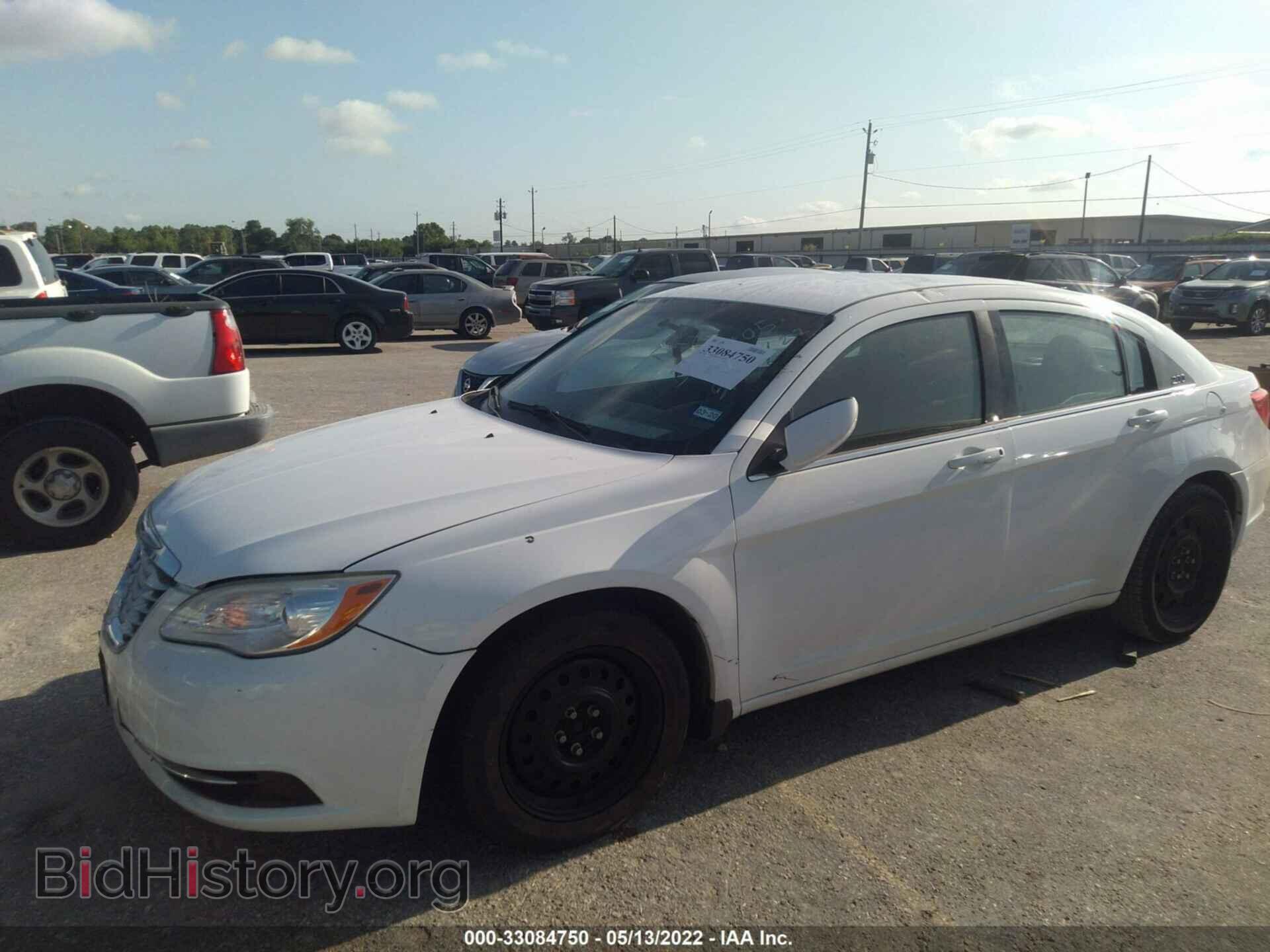 2012 CHRYSLER 200 - VIN: 1C3CCBAB5CN304405 - Фото 2
