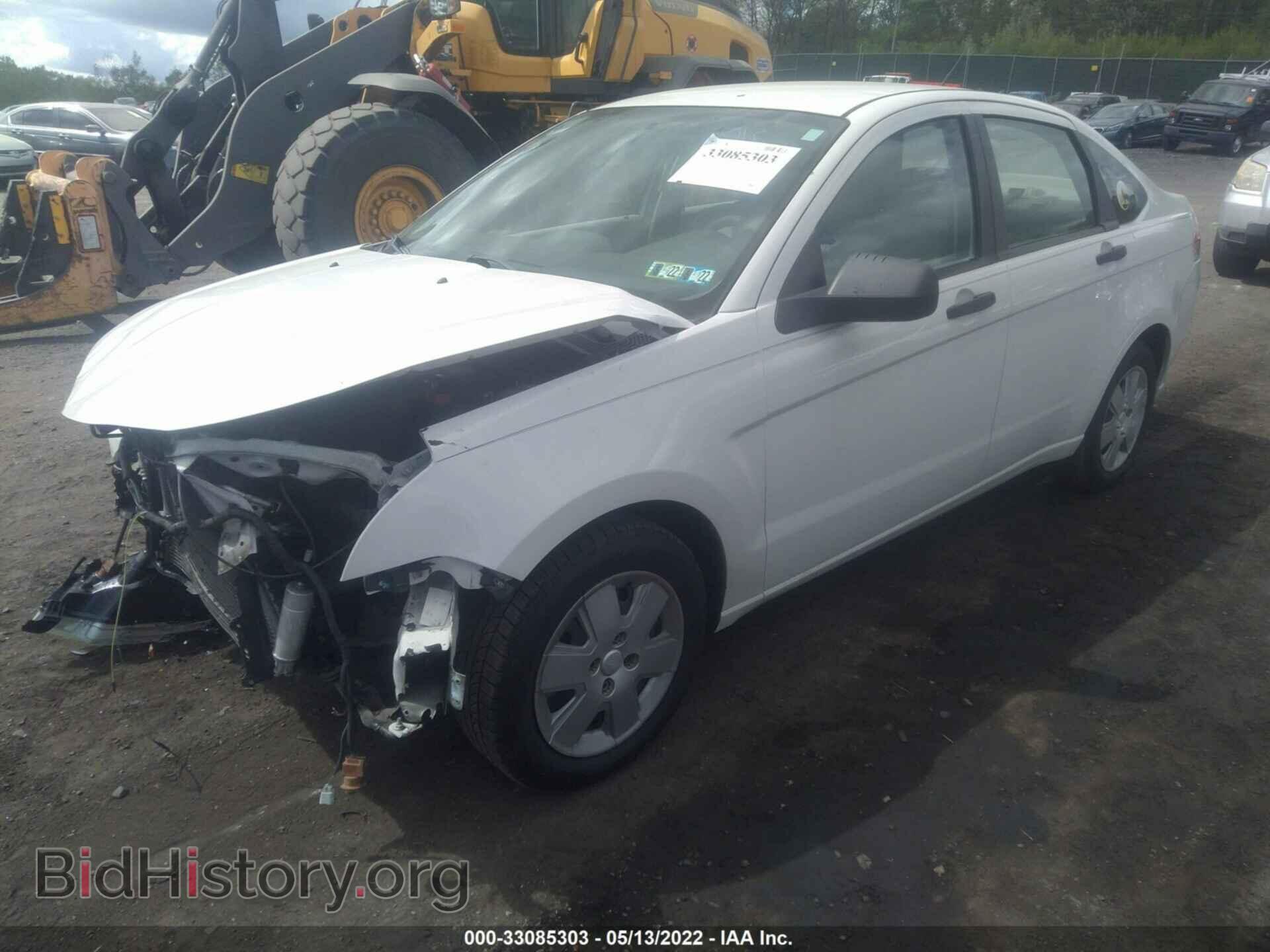 2011 FORD FOCUS - VIN: 1FAHP3EN6BW103577 - Photo 2