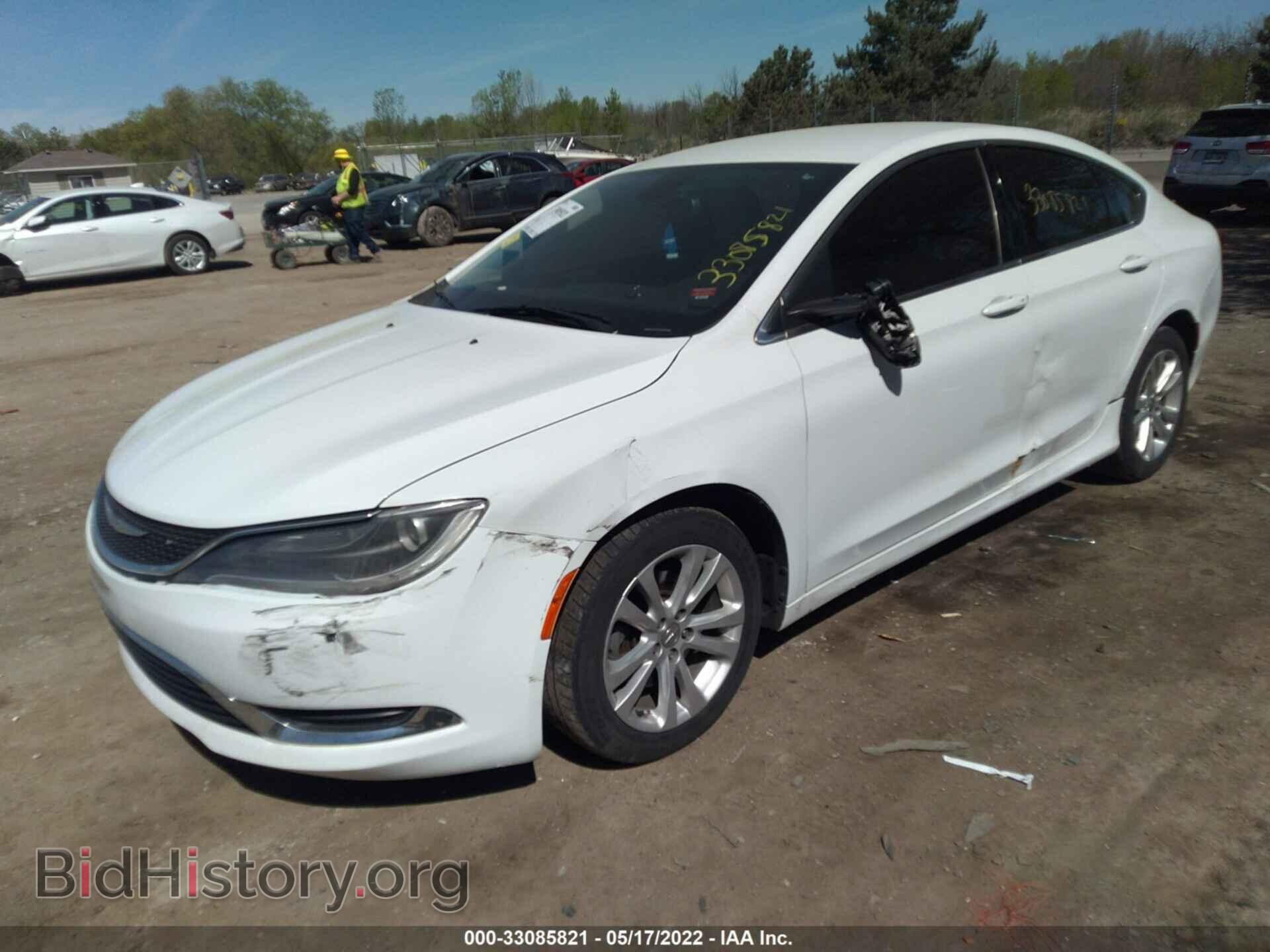 2015 CHRYSLER 200 - VIN: 1C3CCCAB6FN666074 - Фото 2