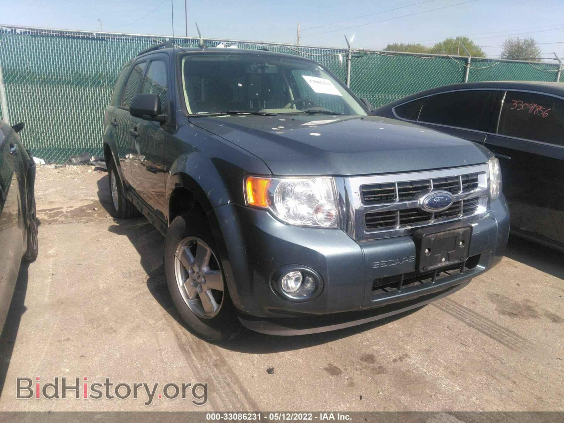2010 Ford ESCAPE XLT (VIN 1FMCU9D72AKA54818) — фото 1 из 11, IAAI, повреждение: правая задняя часть
