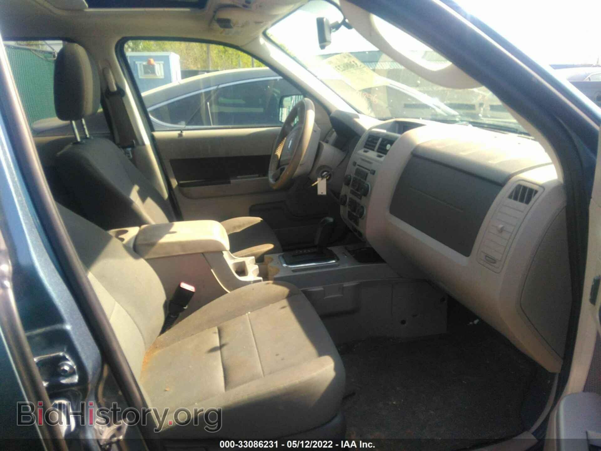 2010 Ford ESCAPE (VIN 1FMCU9D72AKA54818) — фото 5 из 11