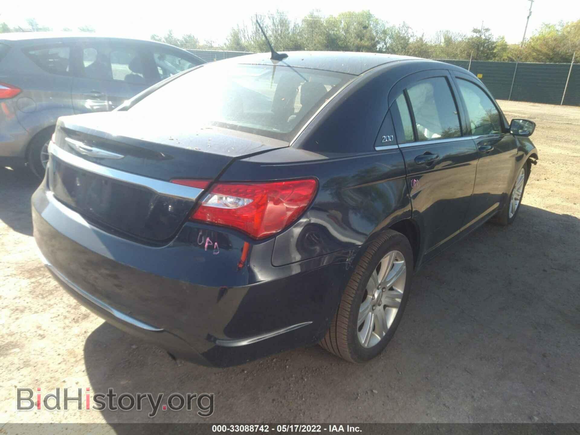 2013 CHRYSLER 200 - VIN: 1C3CCBAB3DN660319 - Photo 4
