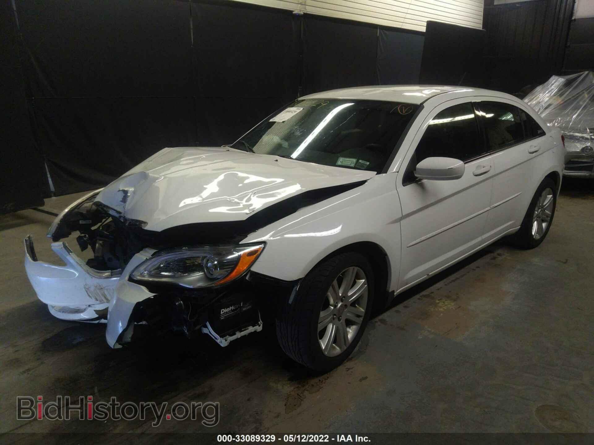 2013 CHRYSLER 200 - VIN: 1C3CCBBB1DN732505 - Photo 2