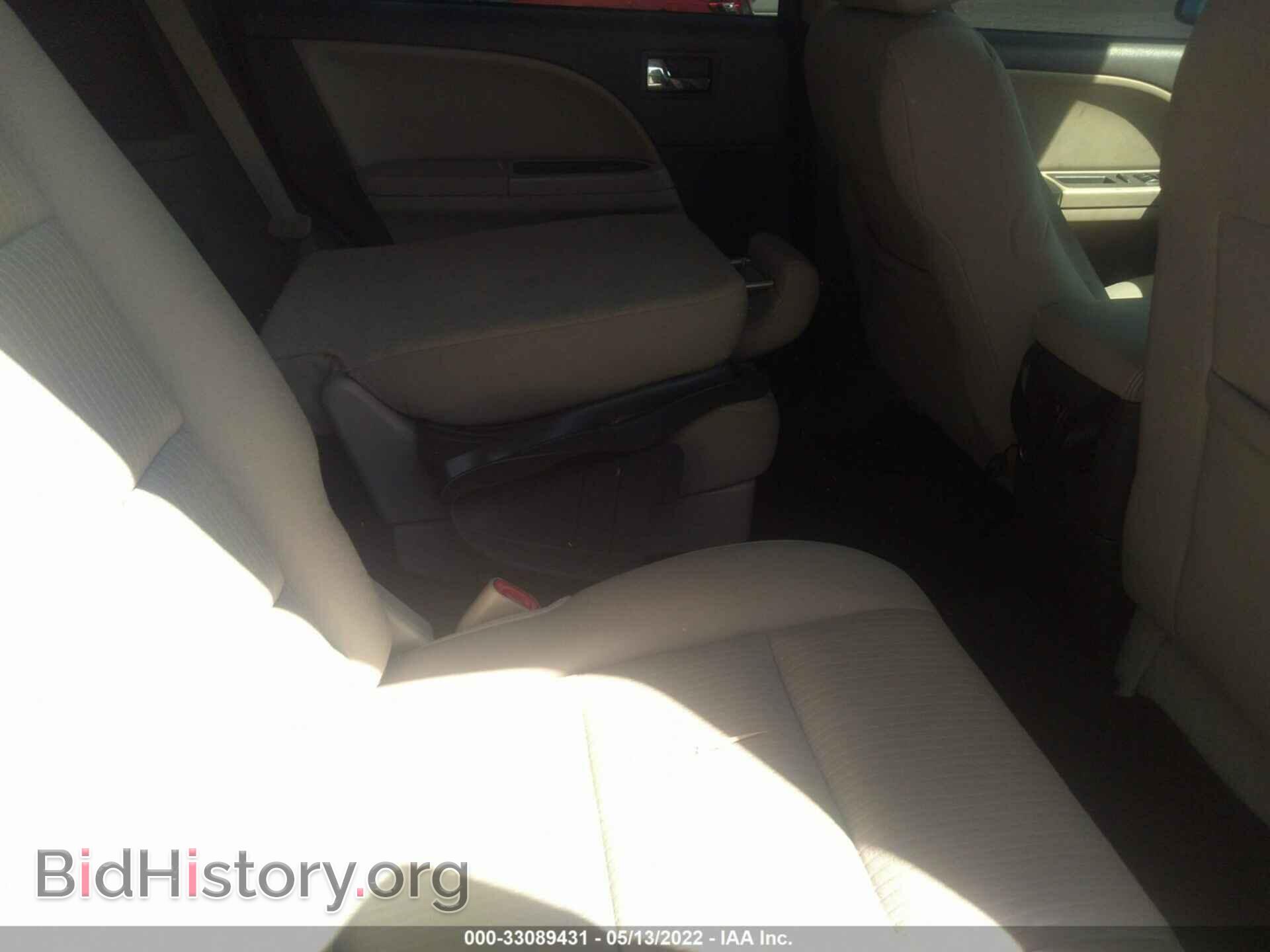 2008 FORD TAURUS X - VIN: 1FMDK05W88GA08421 - Фото 8
