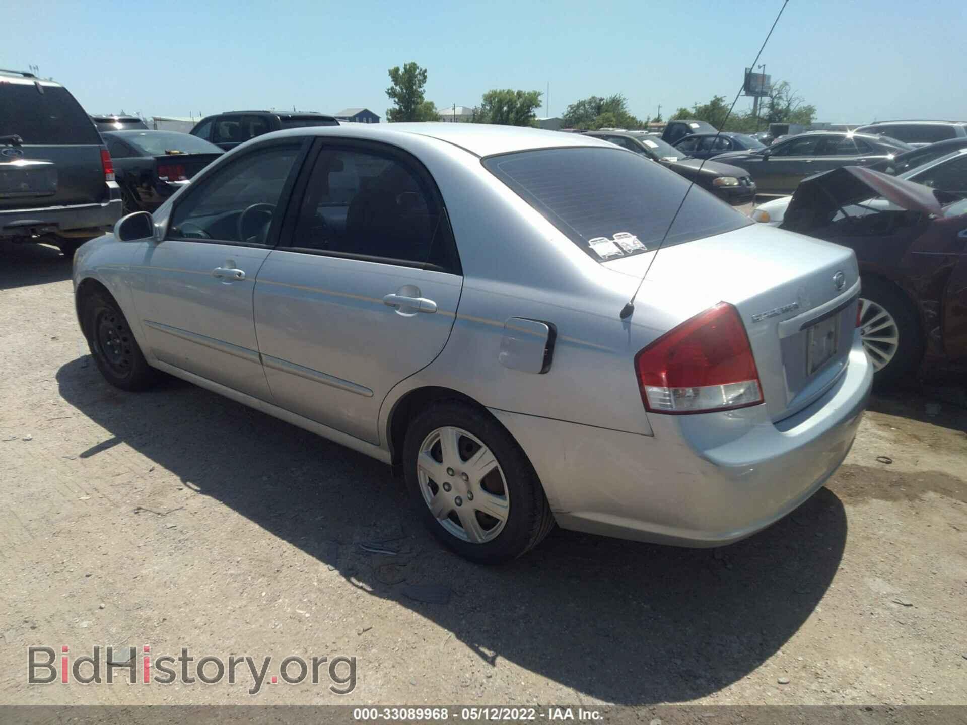 2007 KIA SPECTRA - VIN: KNAFE121275403124 - Фото 3