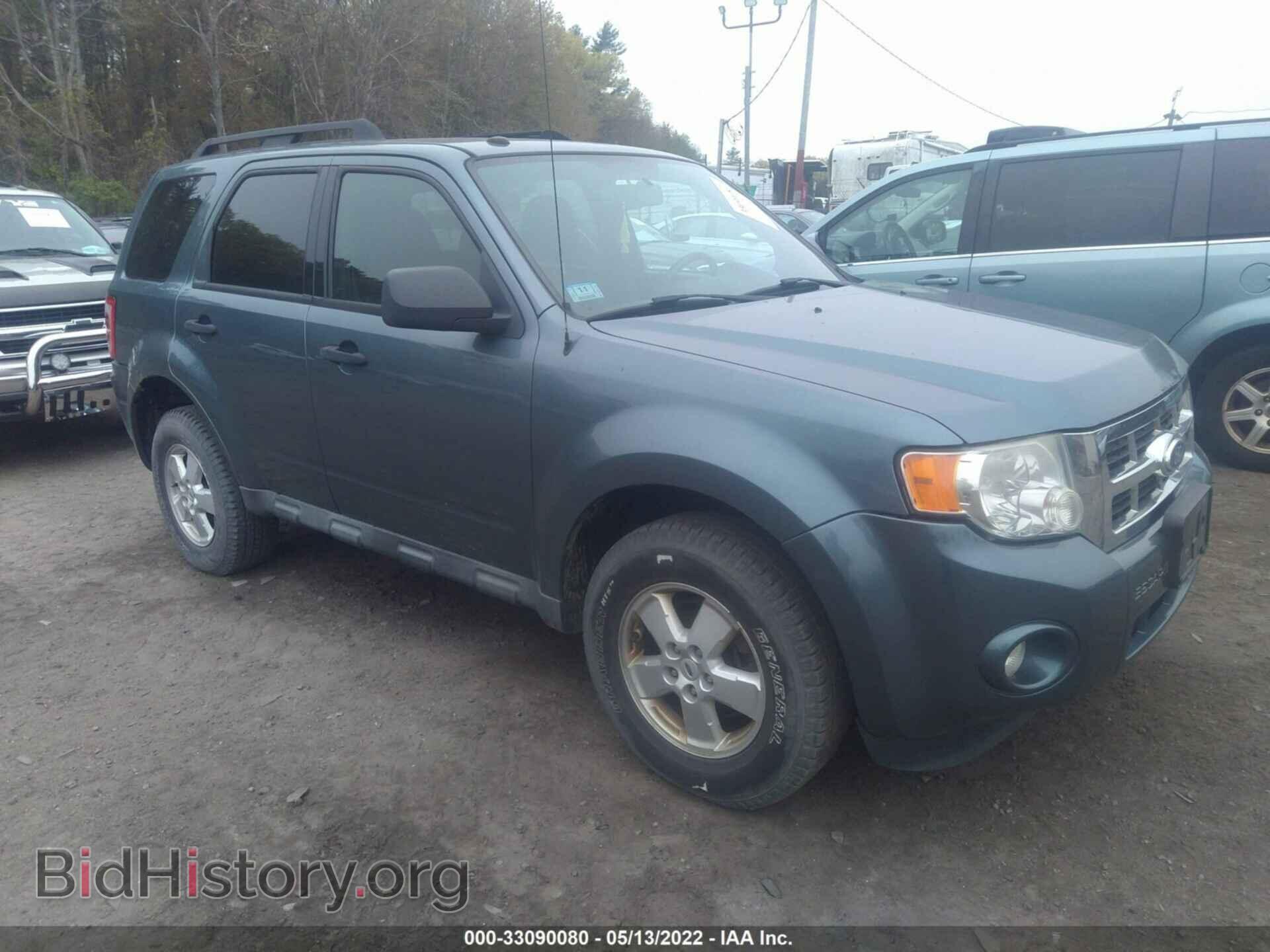 Photo 1FMCU0D79AKA93112 - FORD ESCAPE 2010