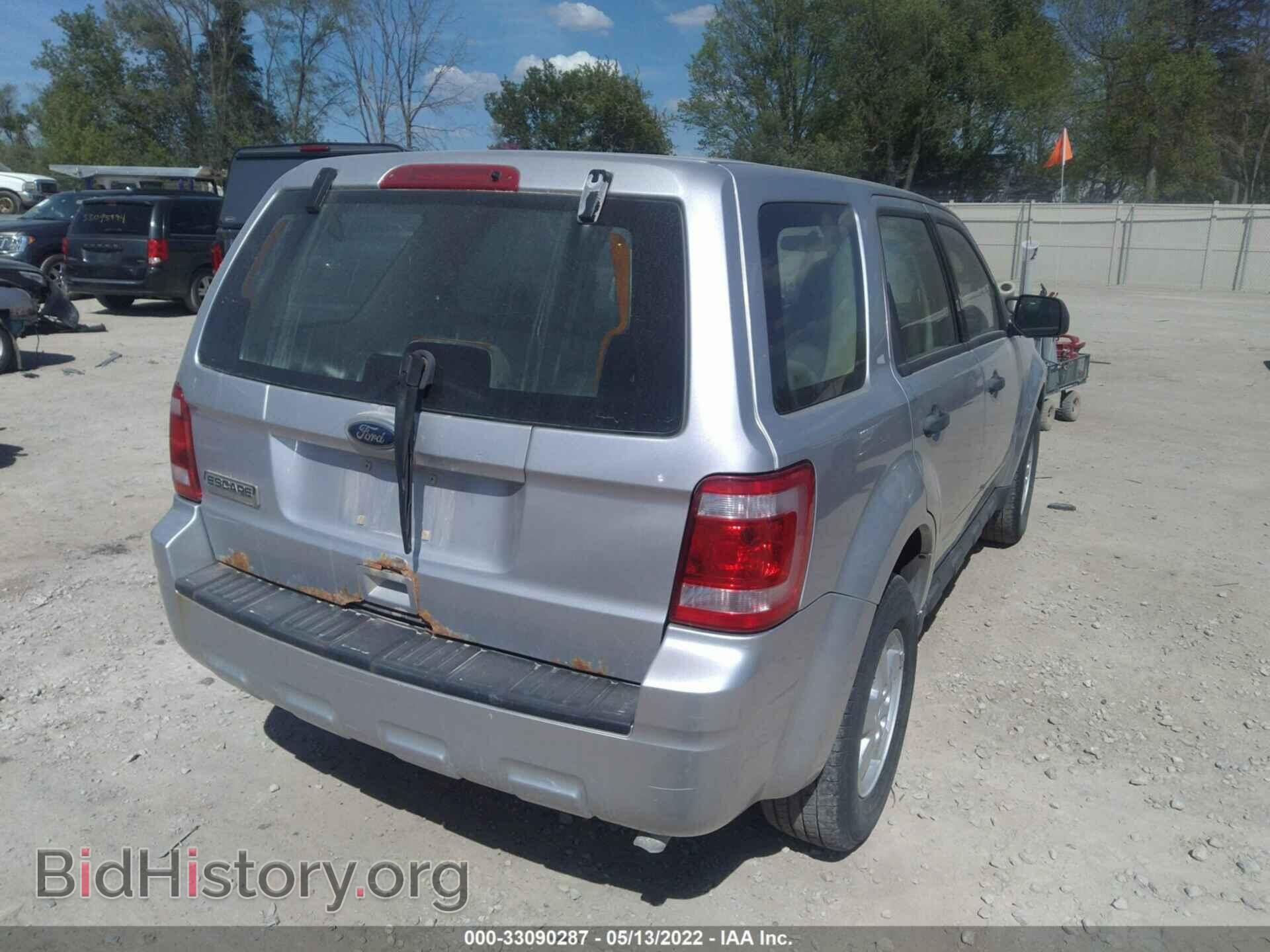 2010 Ford ESCAPE (VIN 1FMCU9C77AKA09729) — фото 4 из 11