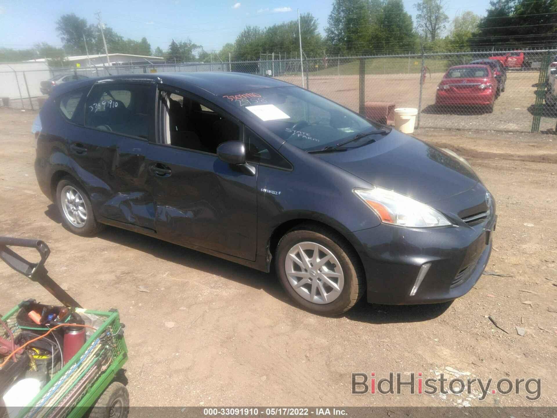 Фотография JTDZN3EU9C3017677 - TOYOTA PRIUS V 2012