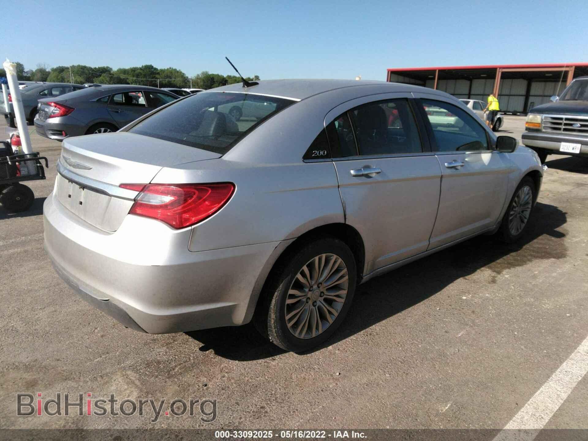 2012 CHRYSLER 200 - VIN: 1C3CCBCB2CN101968 - Photo 4